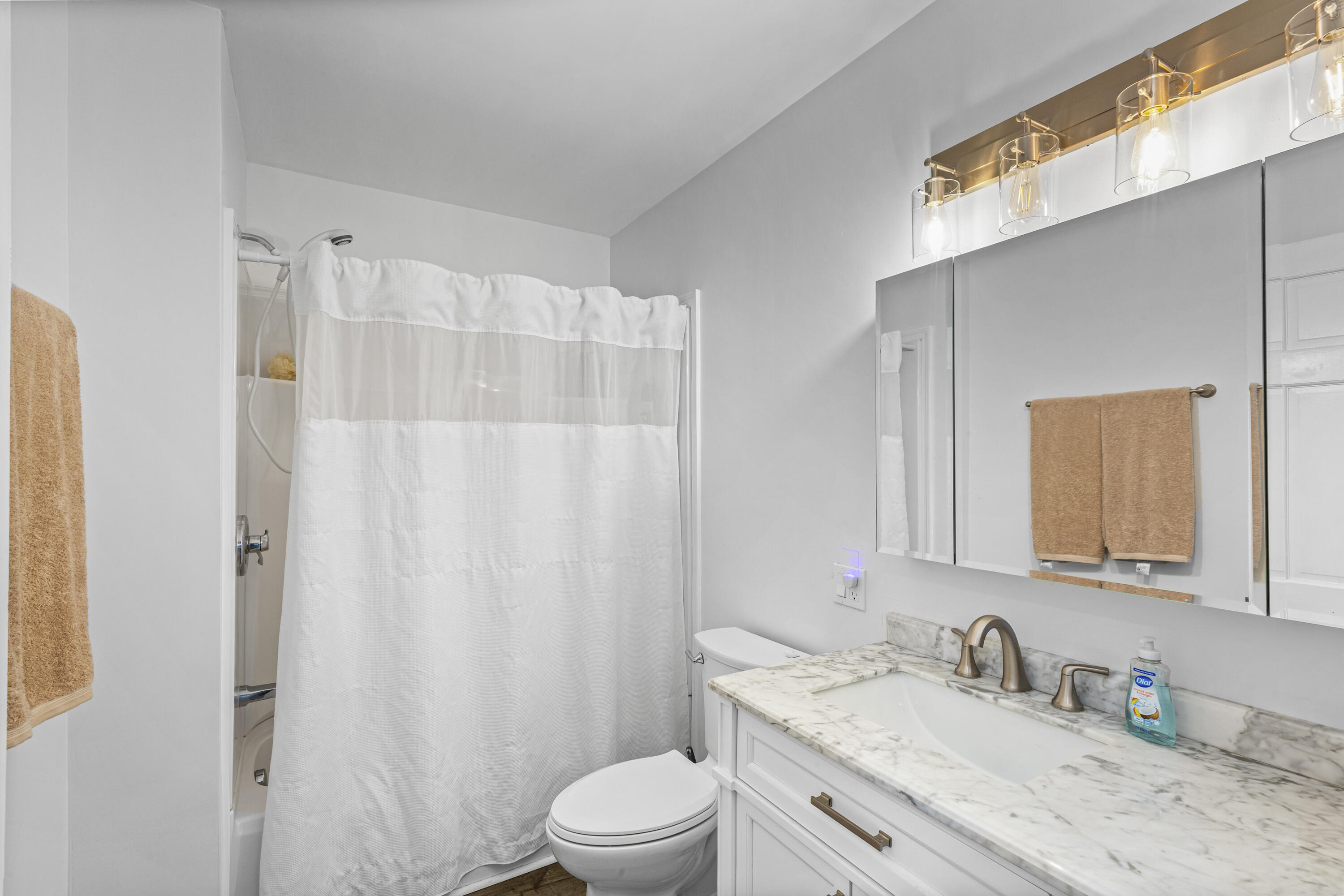 56 Elm Street Property Photo 21