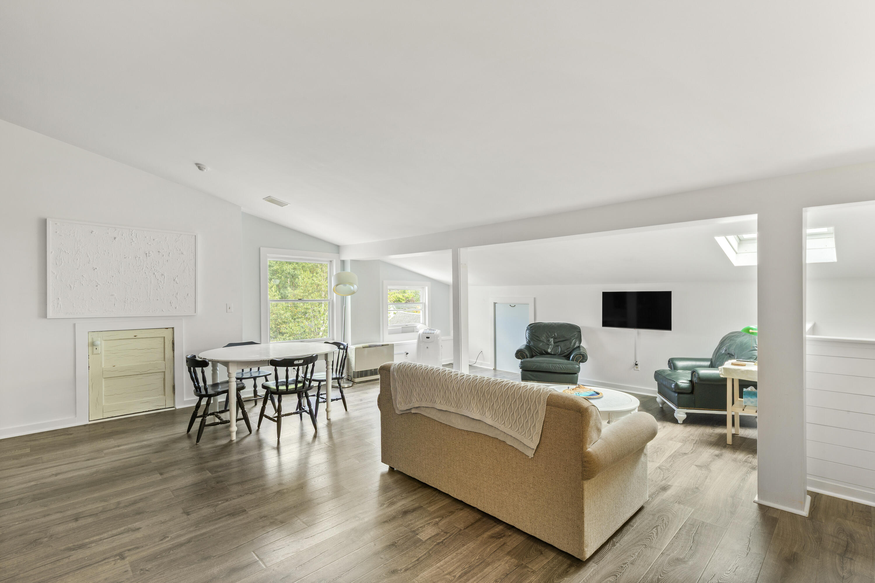 56 Elm Street Property Photo 25