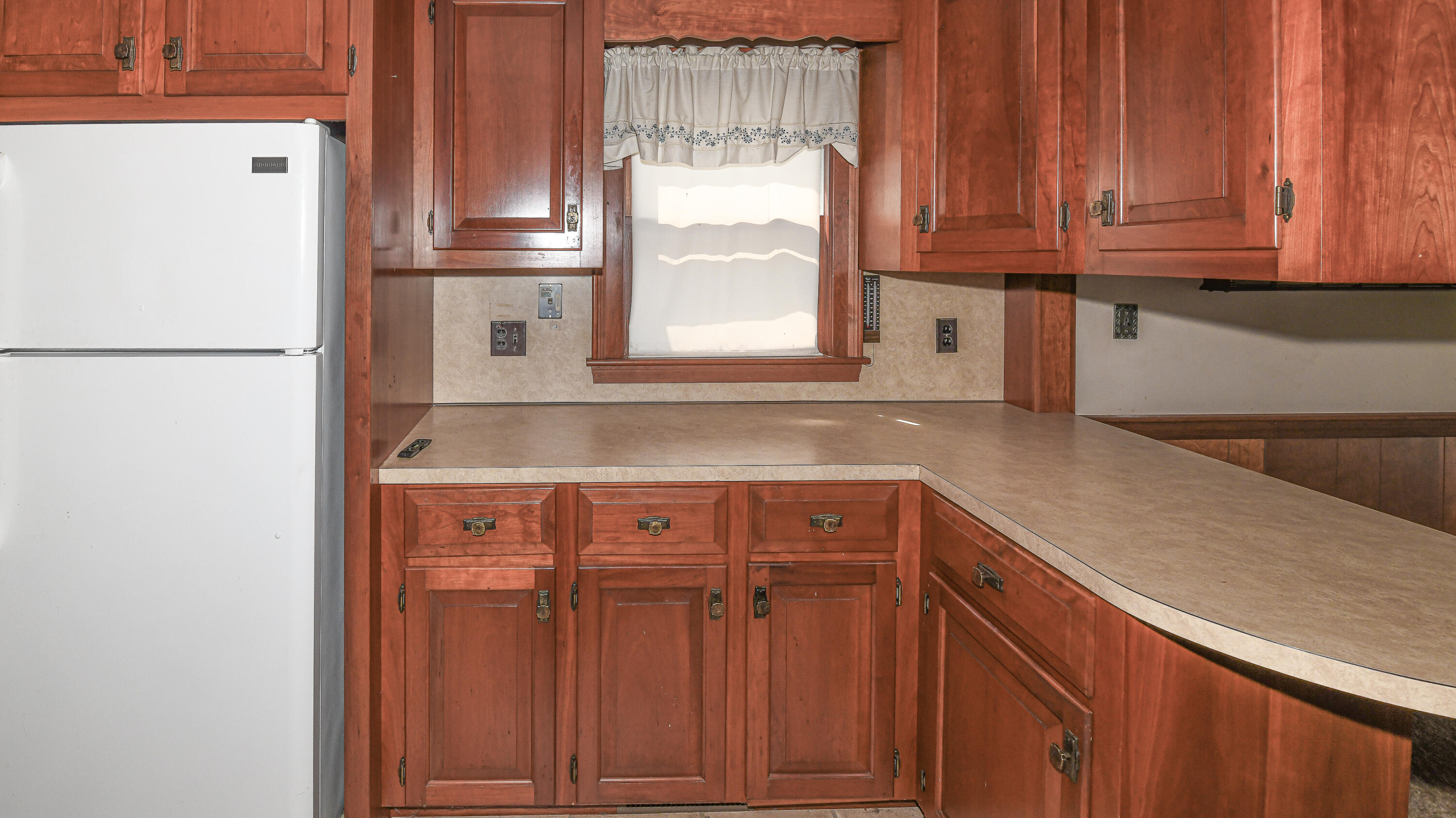 112 Hawk Mountain Road Property Photo 13