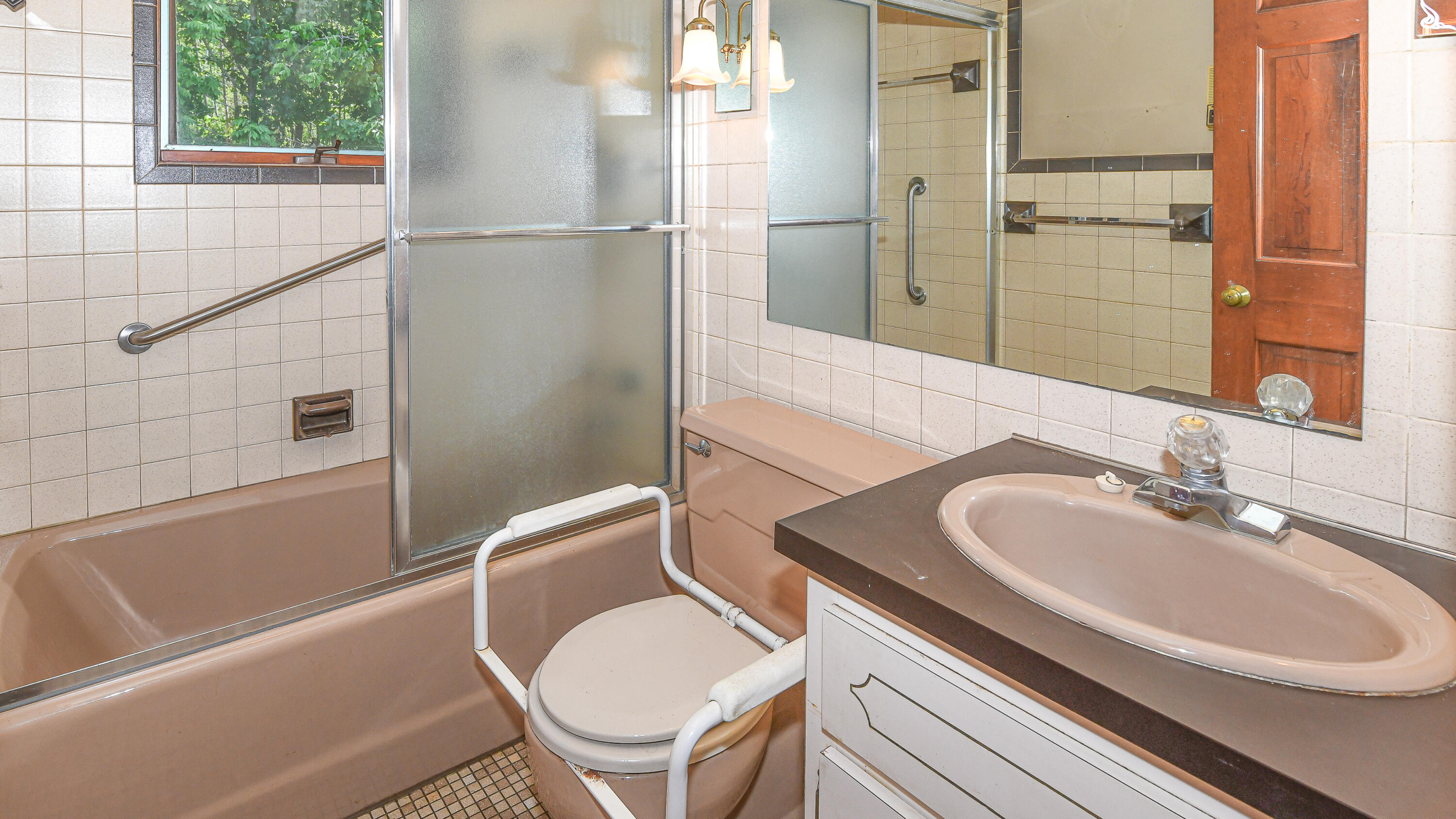 112 Hawk Mountain Road Property Photo 34