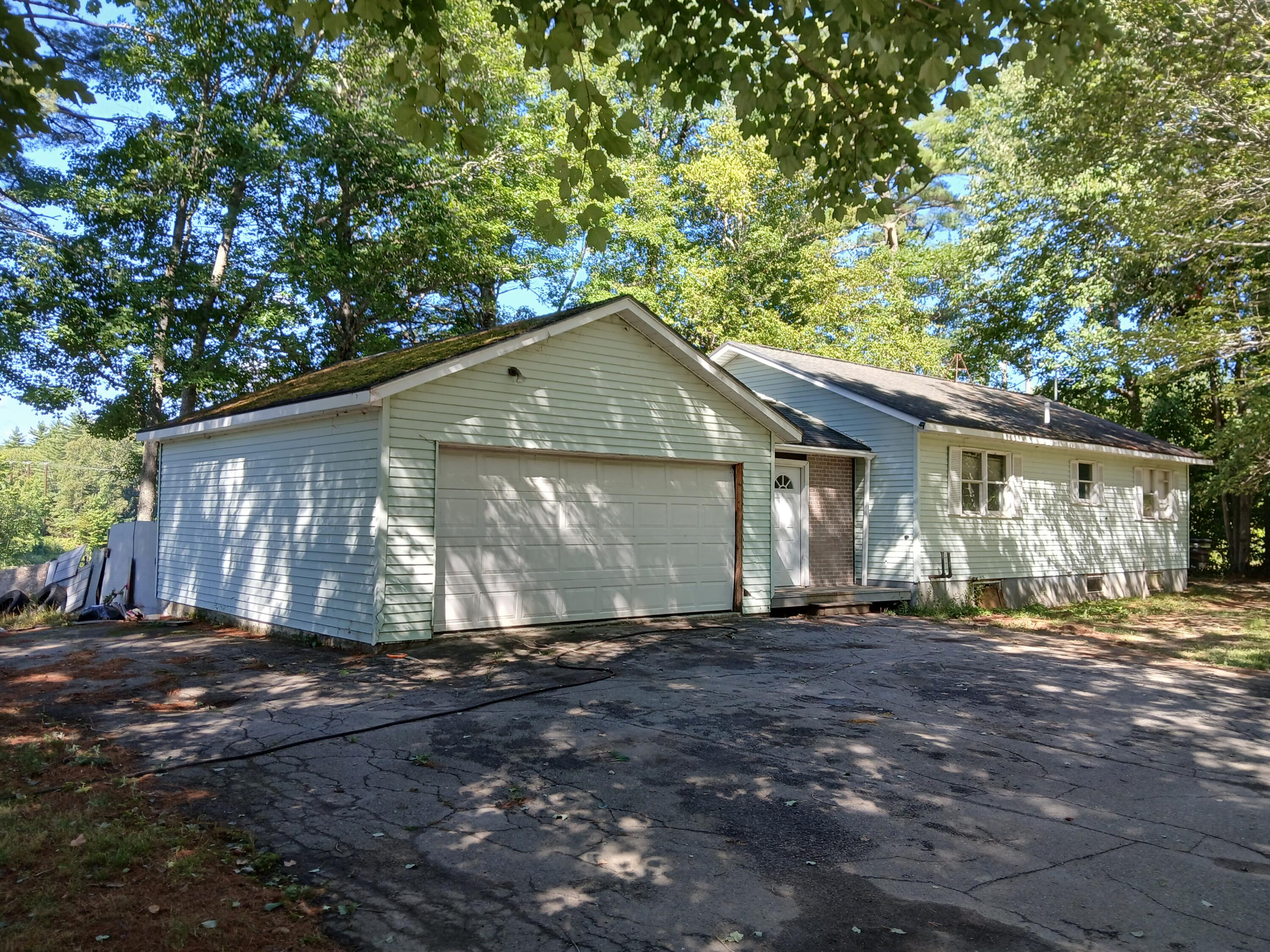 92 Water Street Property Photo 4