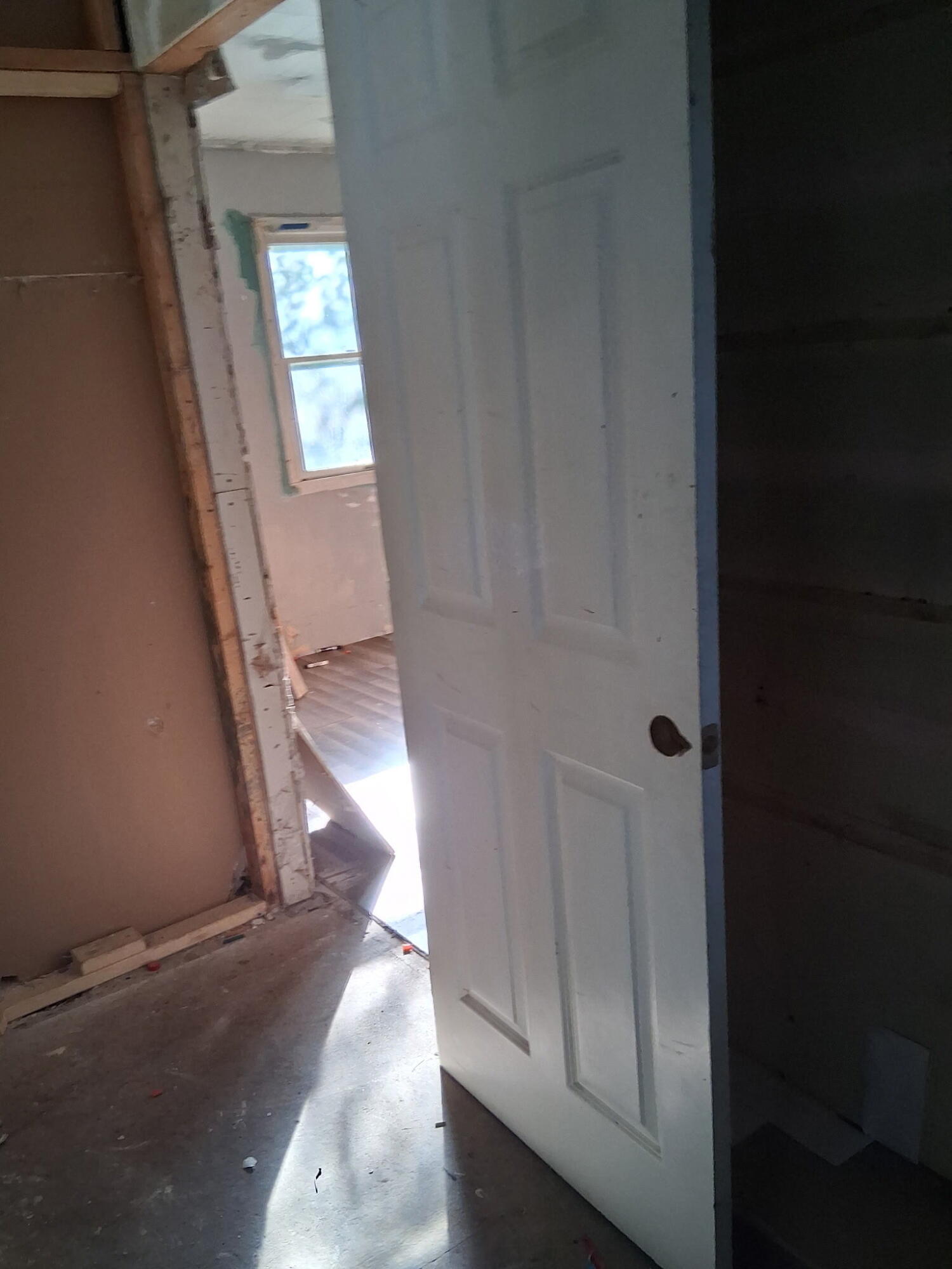 92 Water Street Property Photo 22