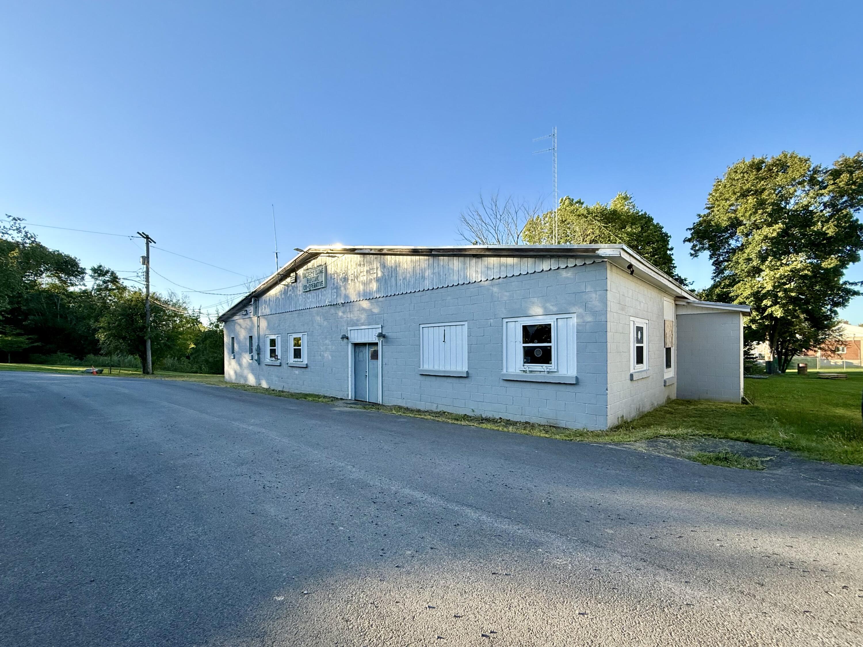 12 Tyler Street Property Photo 3