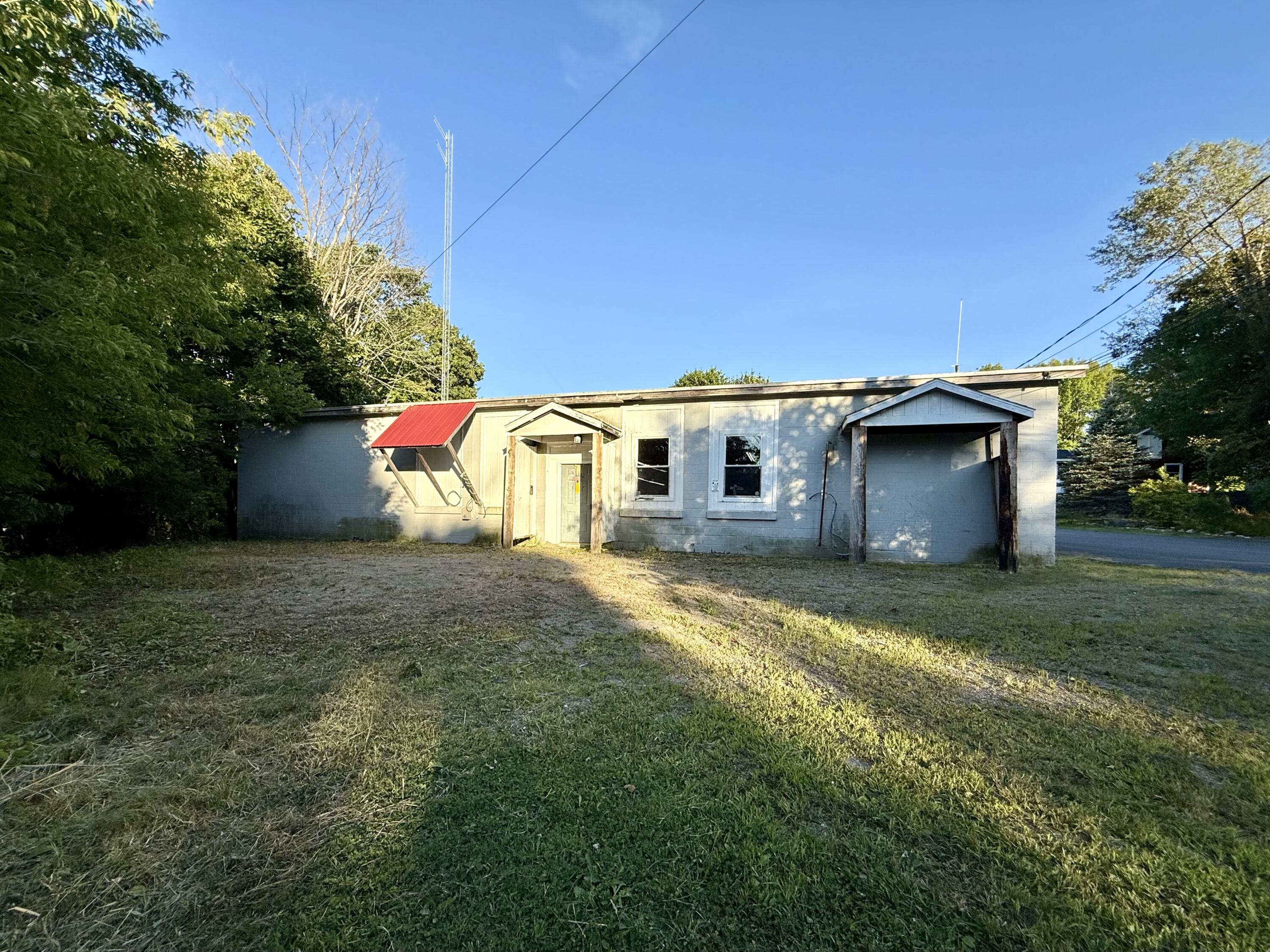 12 Tyler Street Property Photo 8
