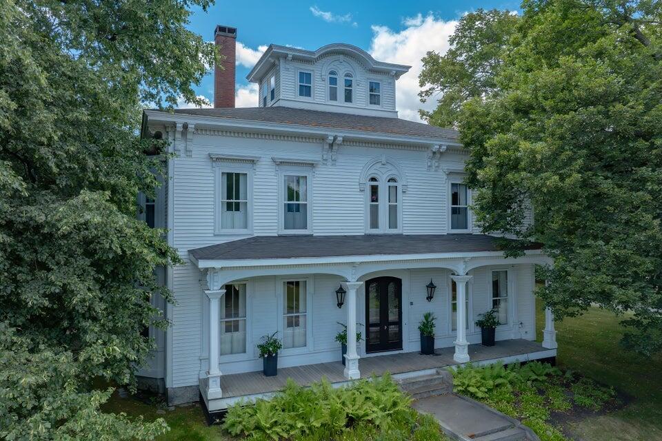 80 State Street Property Photo 1