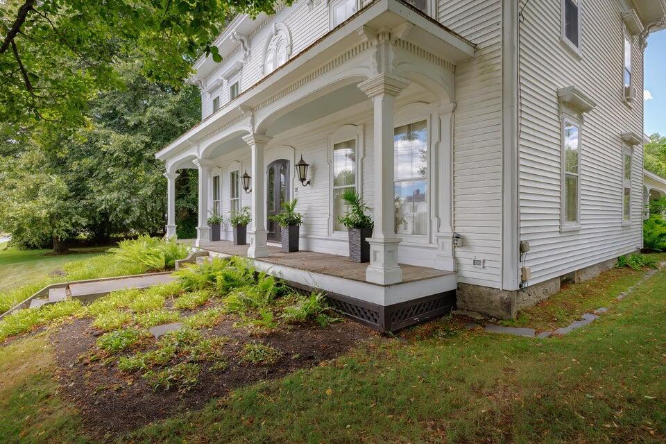 80 State Street Property Photo 5