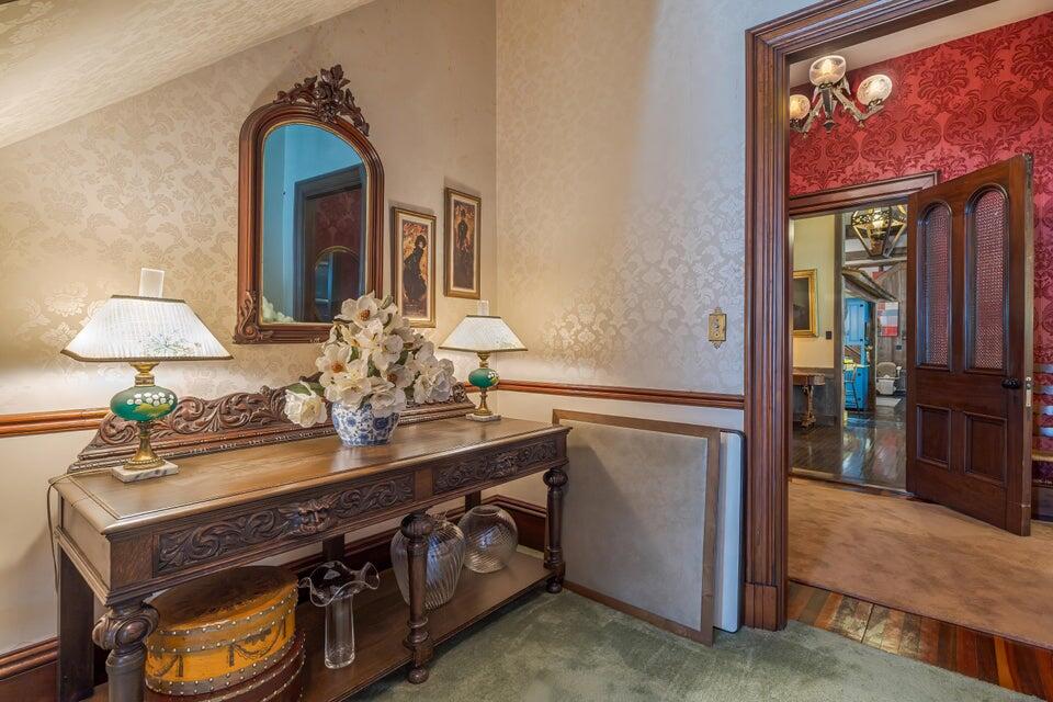 80 State Street Property Photo 17