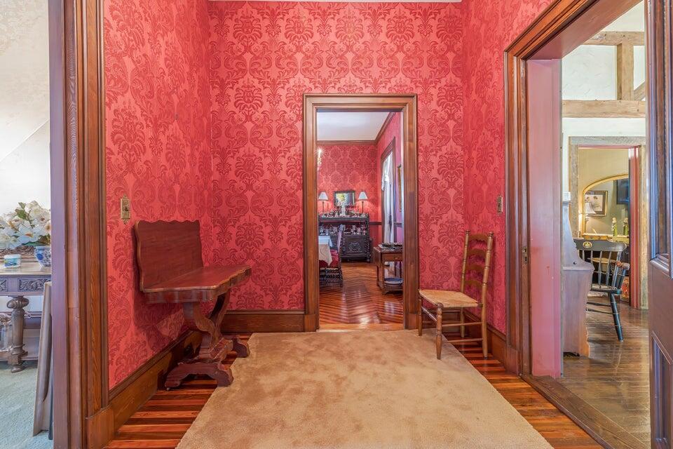 80 State Street Property Photo 25