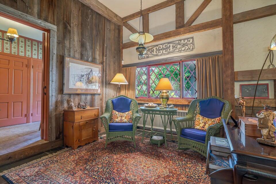 80 State Street Property Photo 43