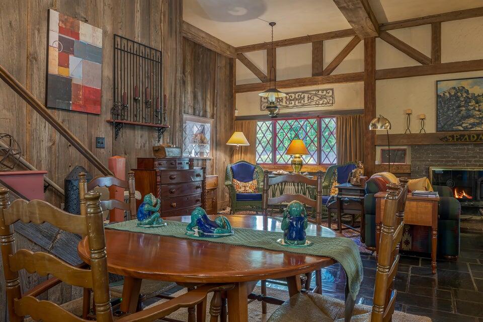 80 State Street Property Photo 54