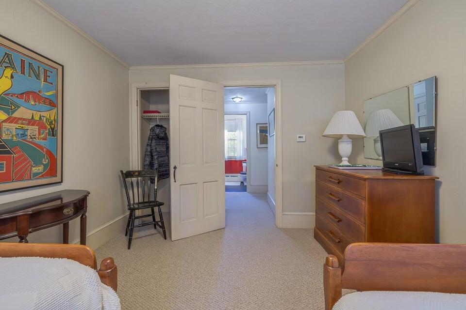 80 State Street Property Photo 98