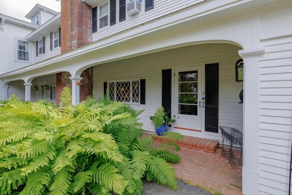 80 State Street Property Photo 105