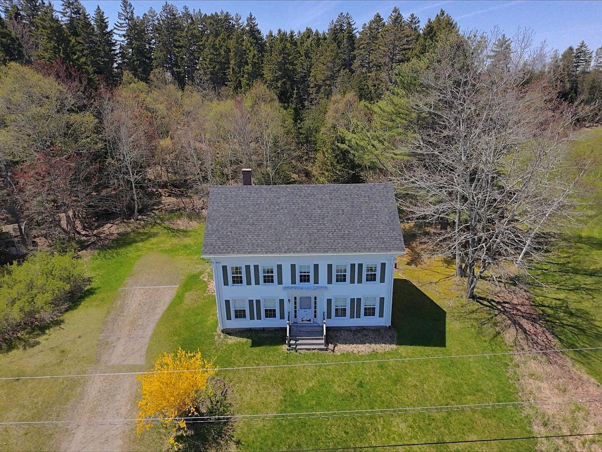 337 W Side Road Property Photo 46