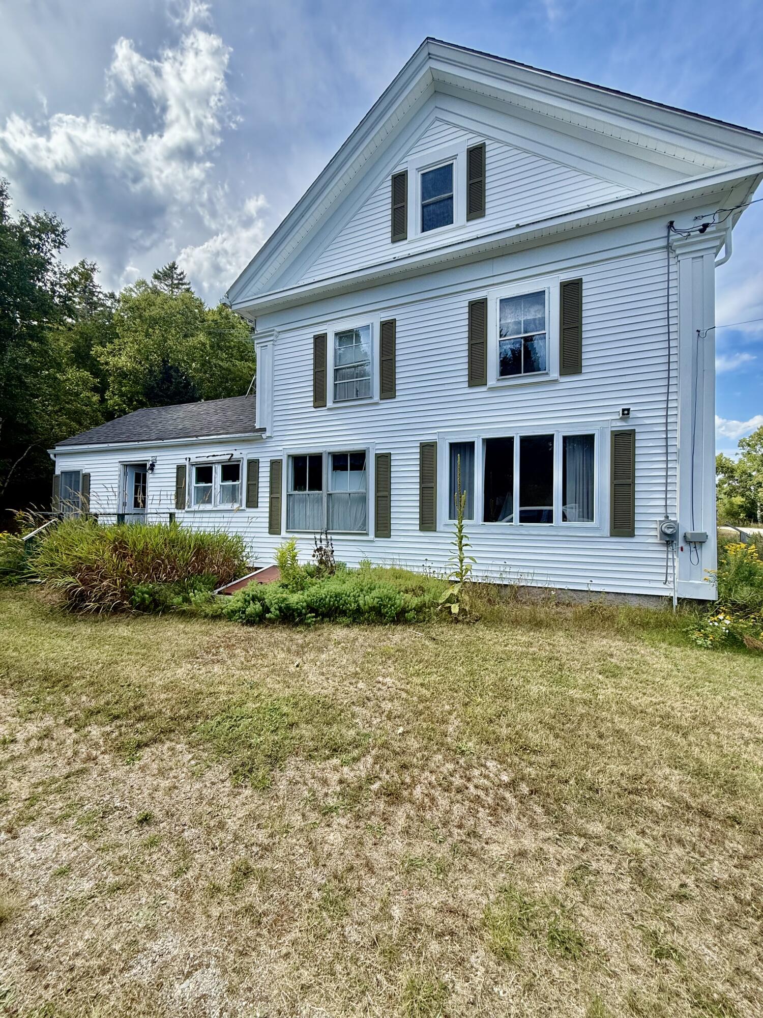 337 W Side Road Property Photo 54