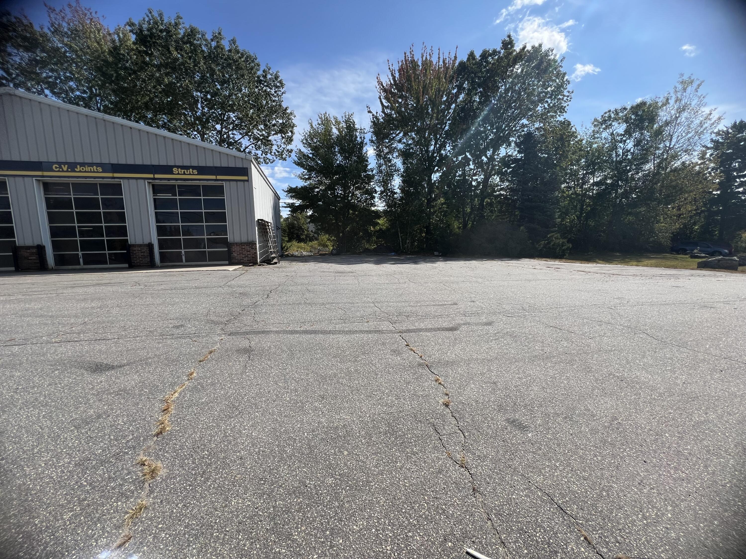 6 Topsham Fair Mall Road Property Photo 3