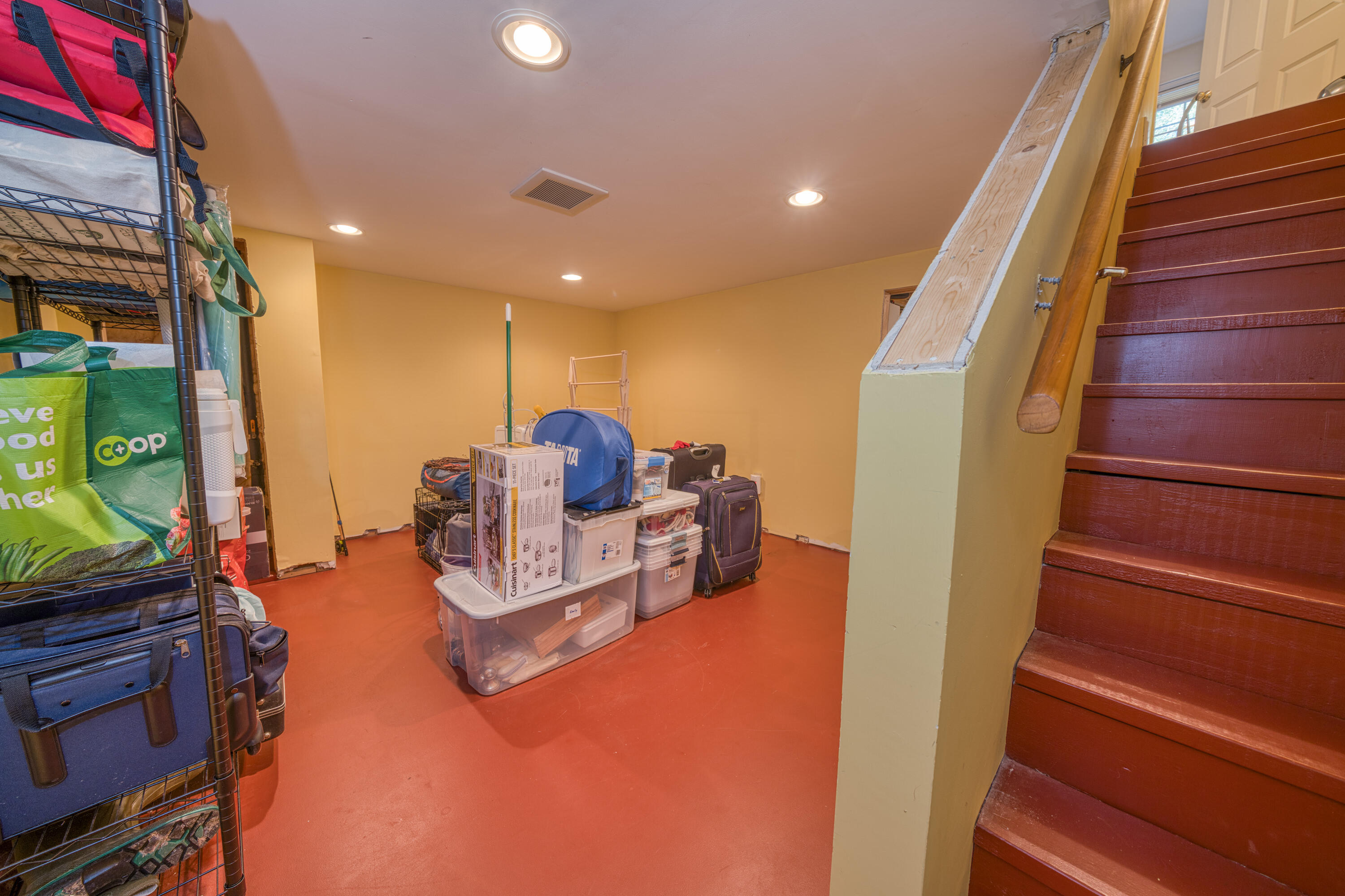 208 Congress Street Property Photo 25