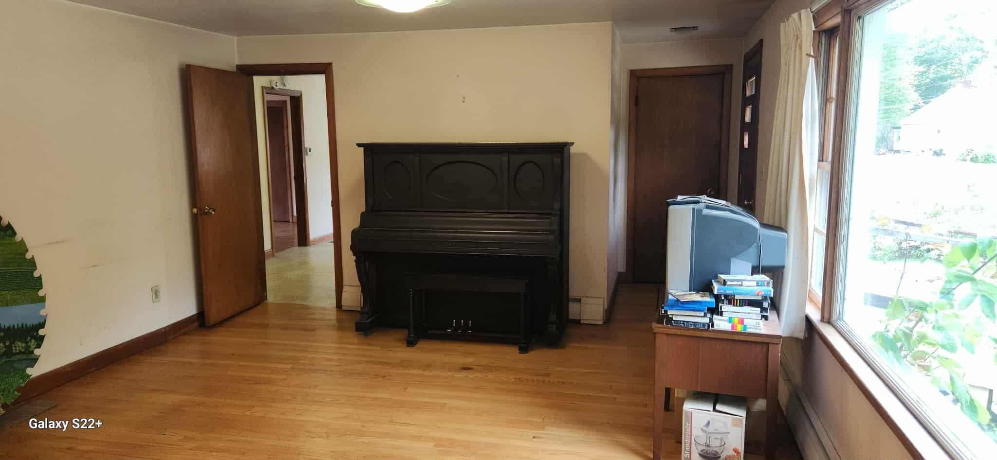 730 Back Road Property Photo 15