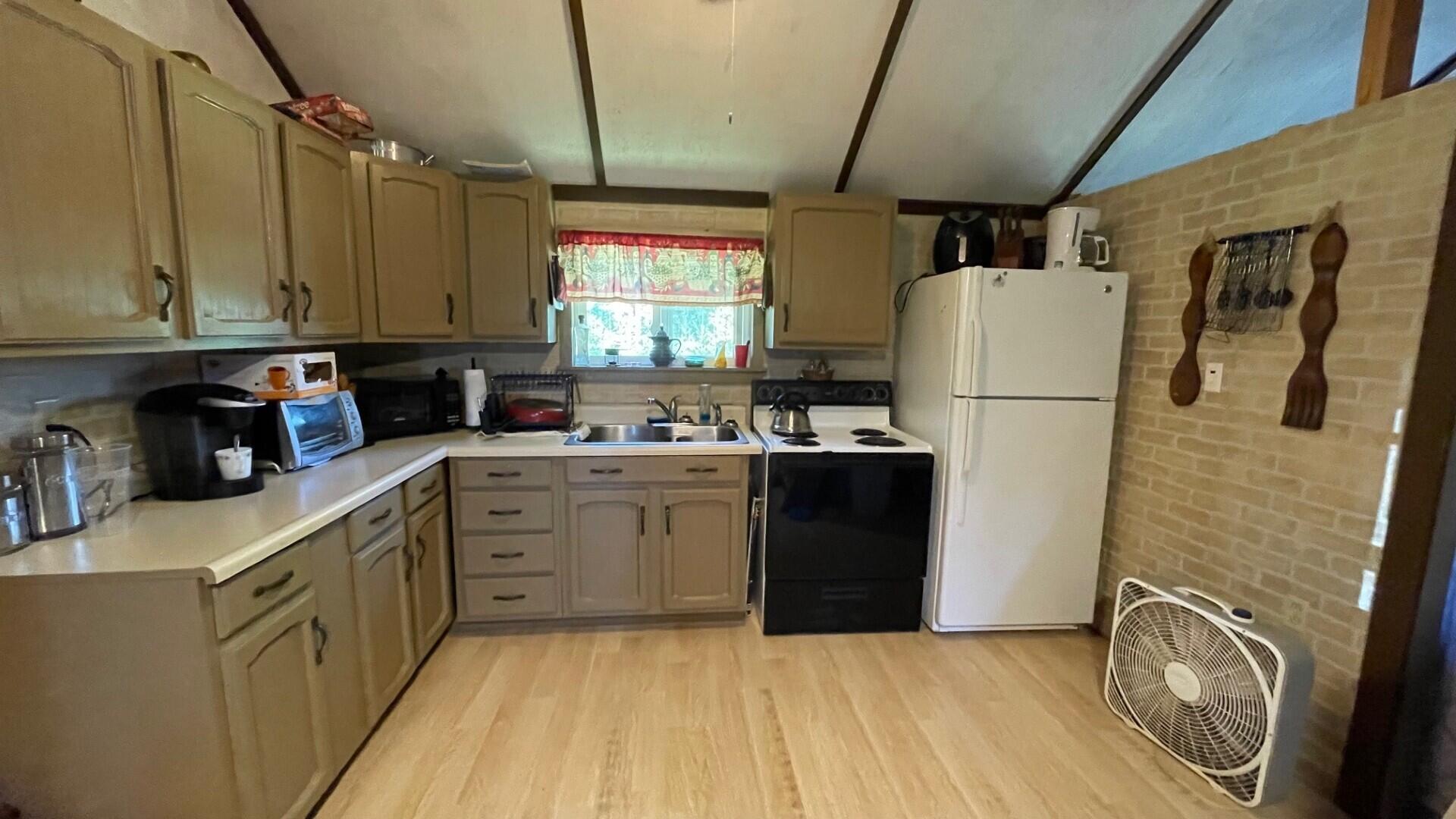 290 Long Pond Road Property Photo 11
