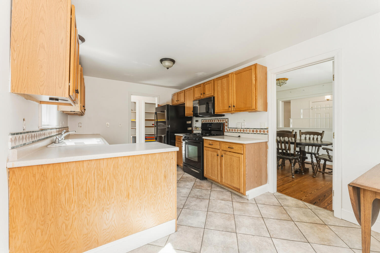 32 Alton Avenue Property Photo 7