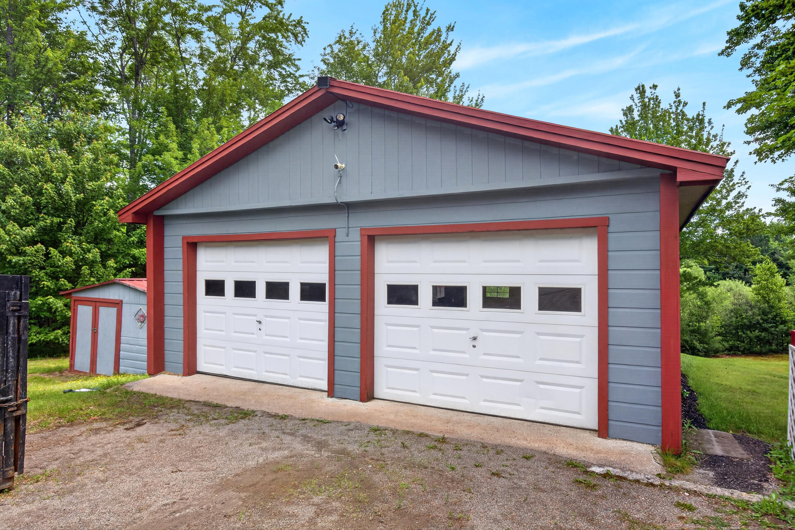 105 River Road Property Photo 4