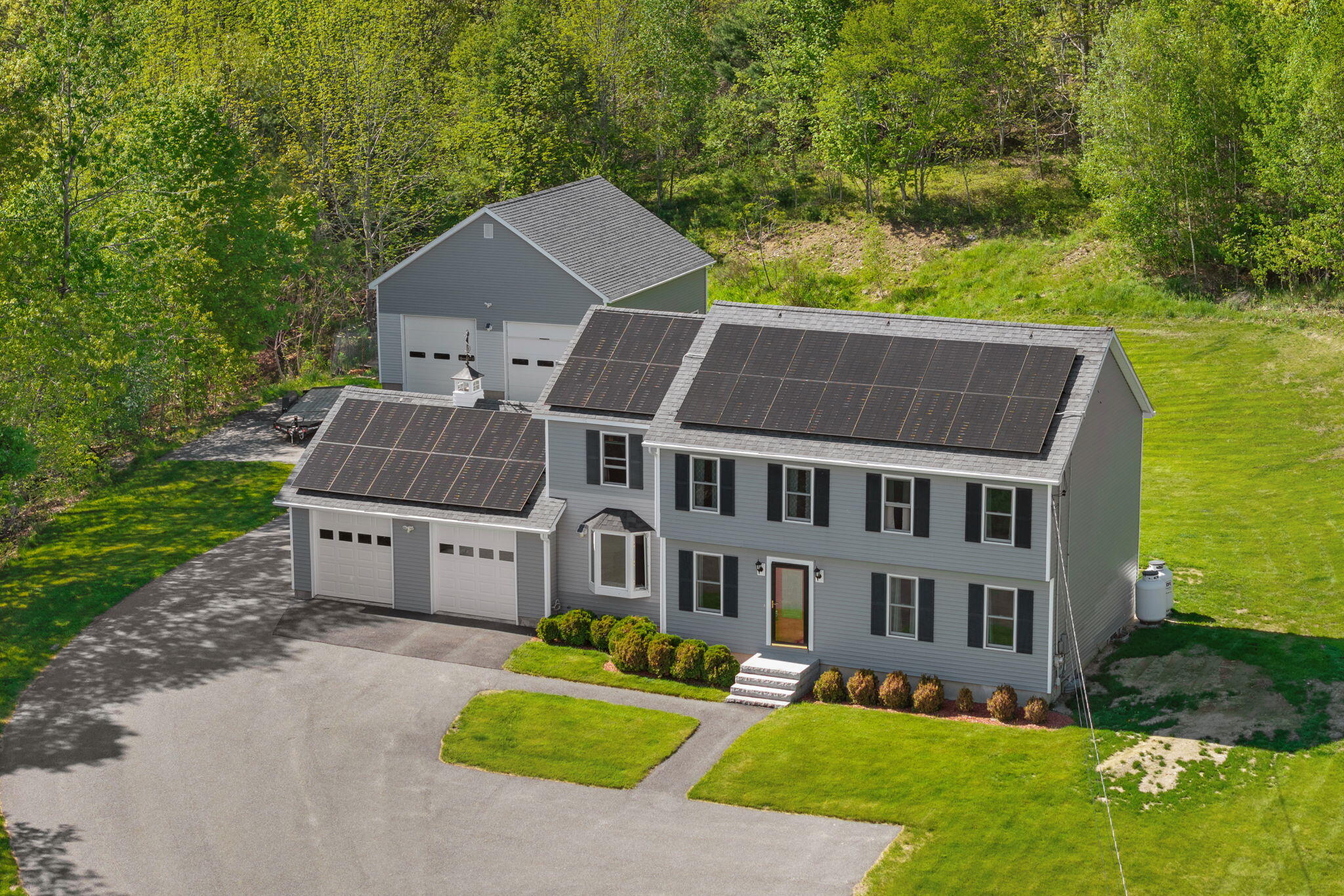 11 High Hill Court