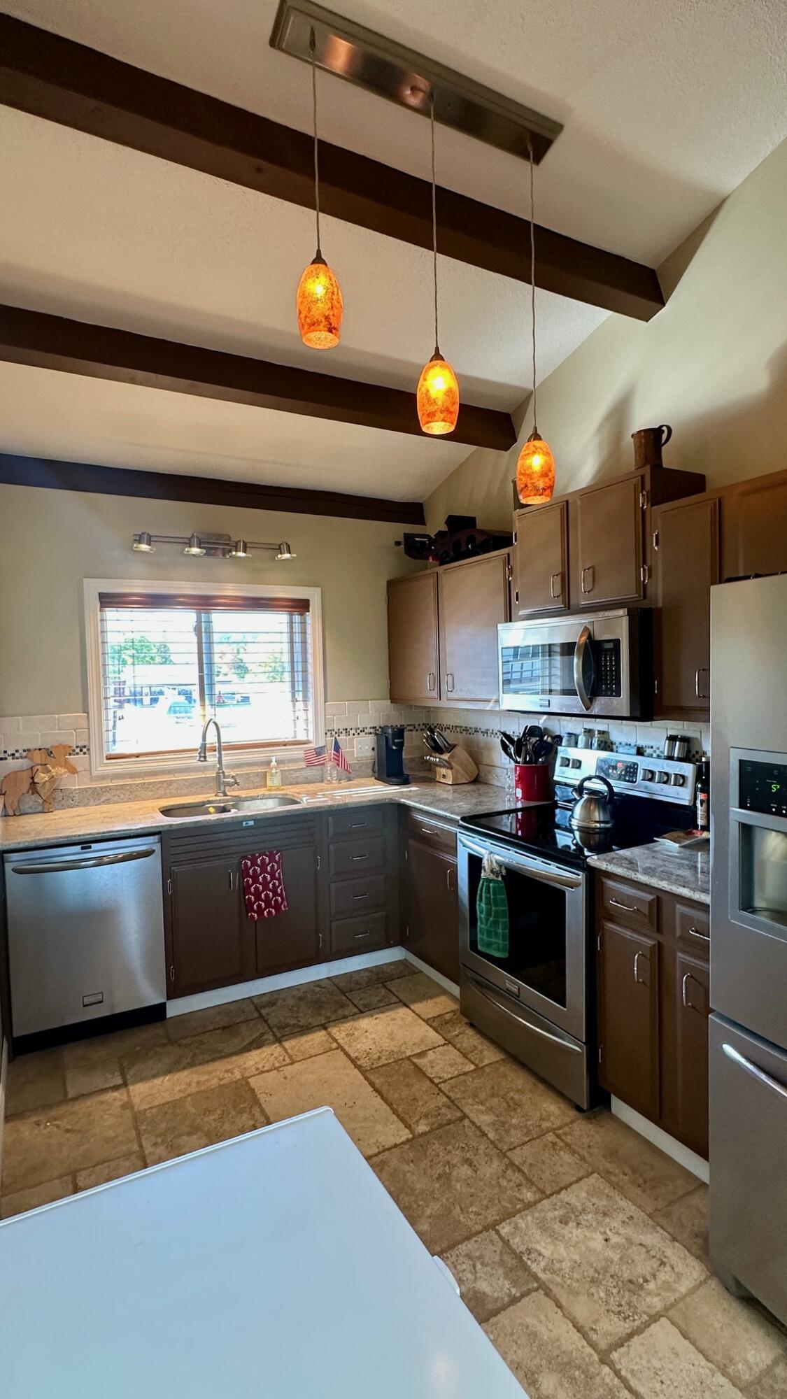 1 Squaw Village 7d Property Photo 17
