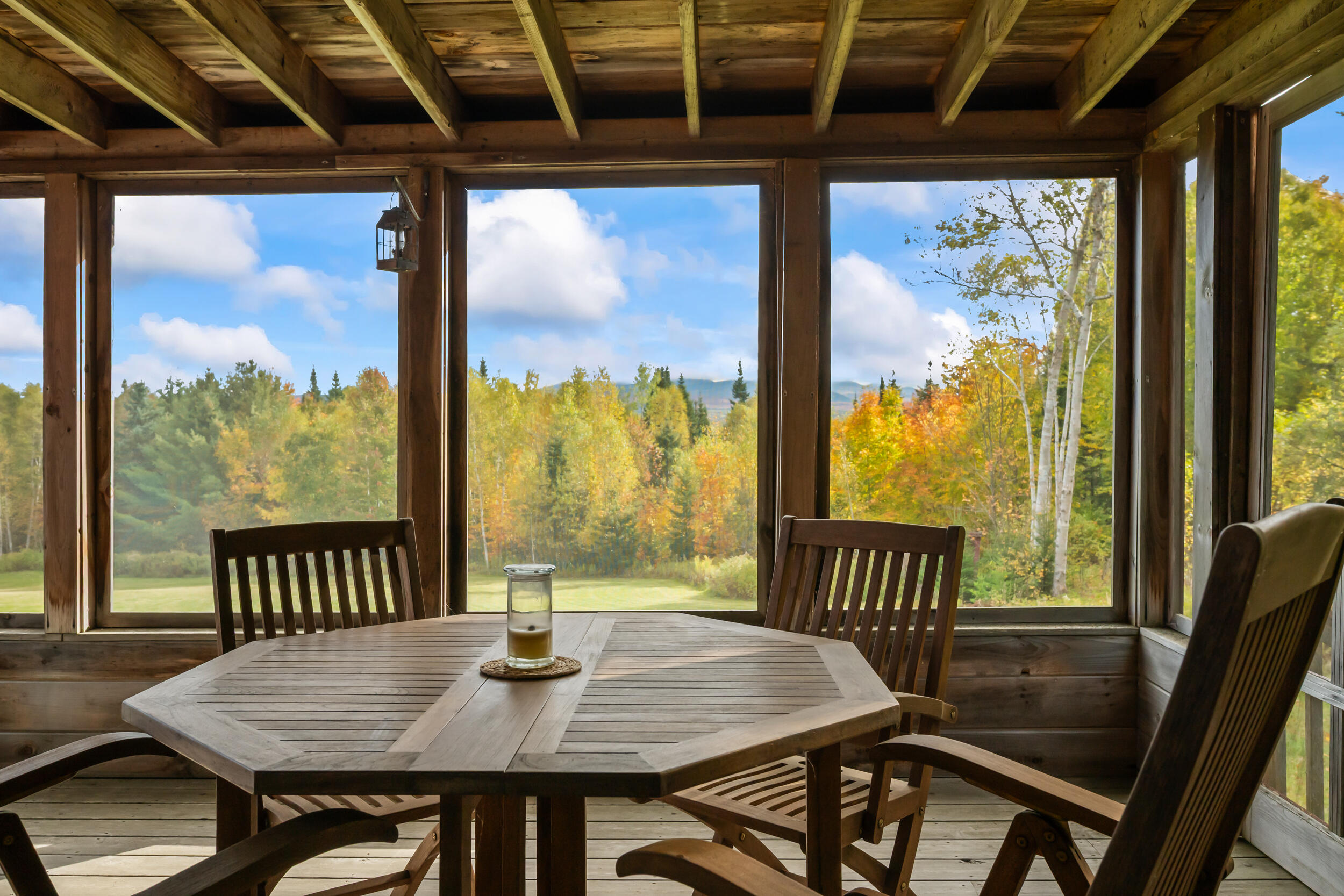577 Loon Lake Road Property Photo 2