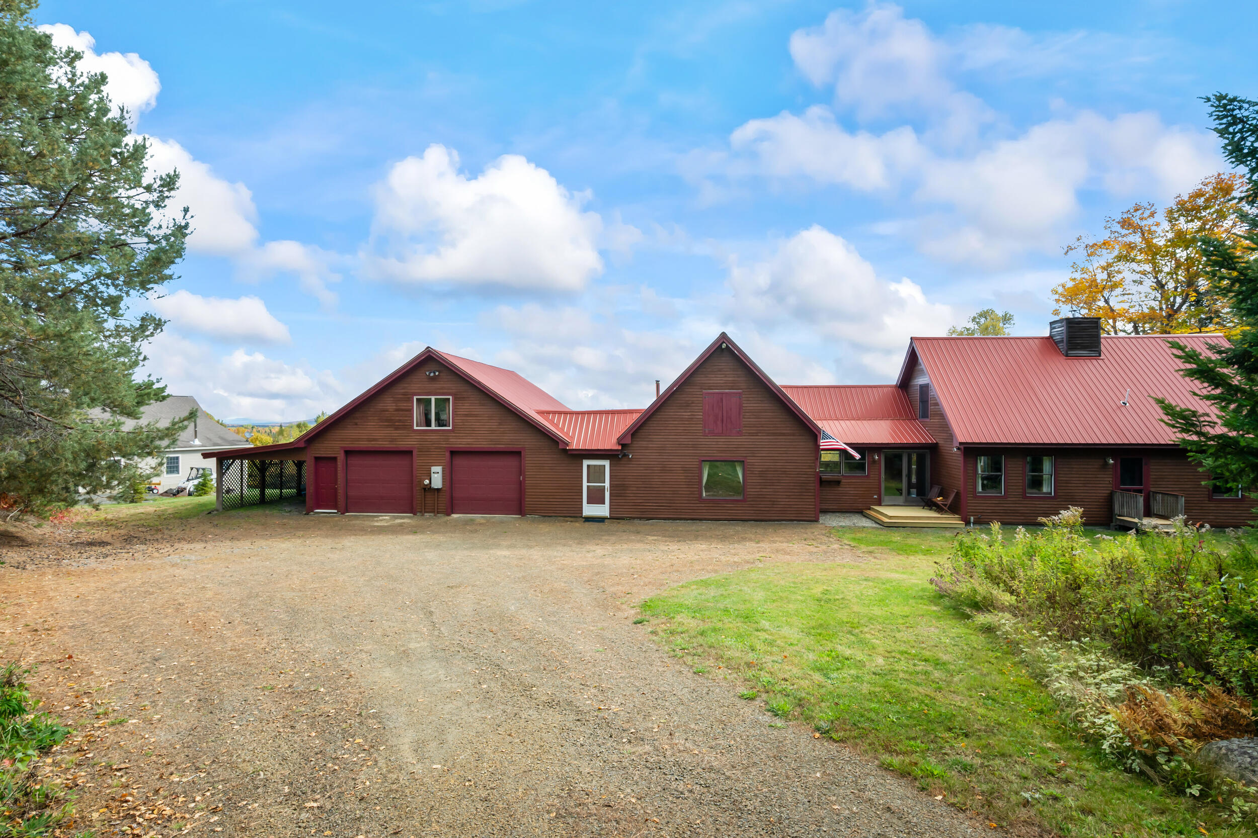 577 Loon Lake Road Property Photo 6