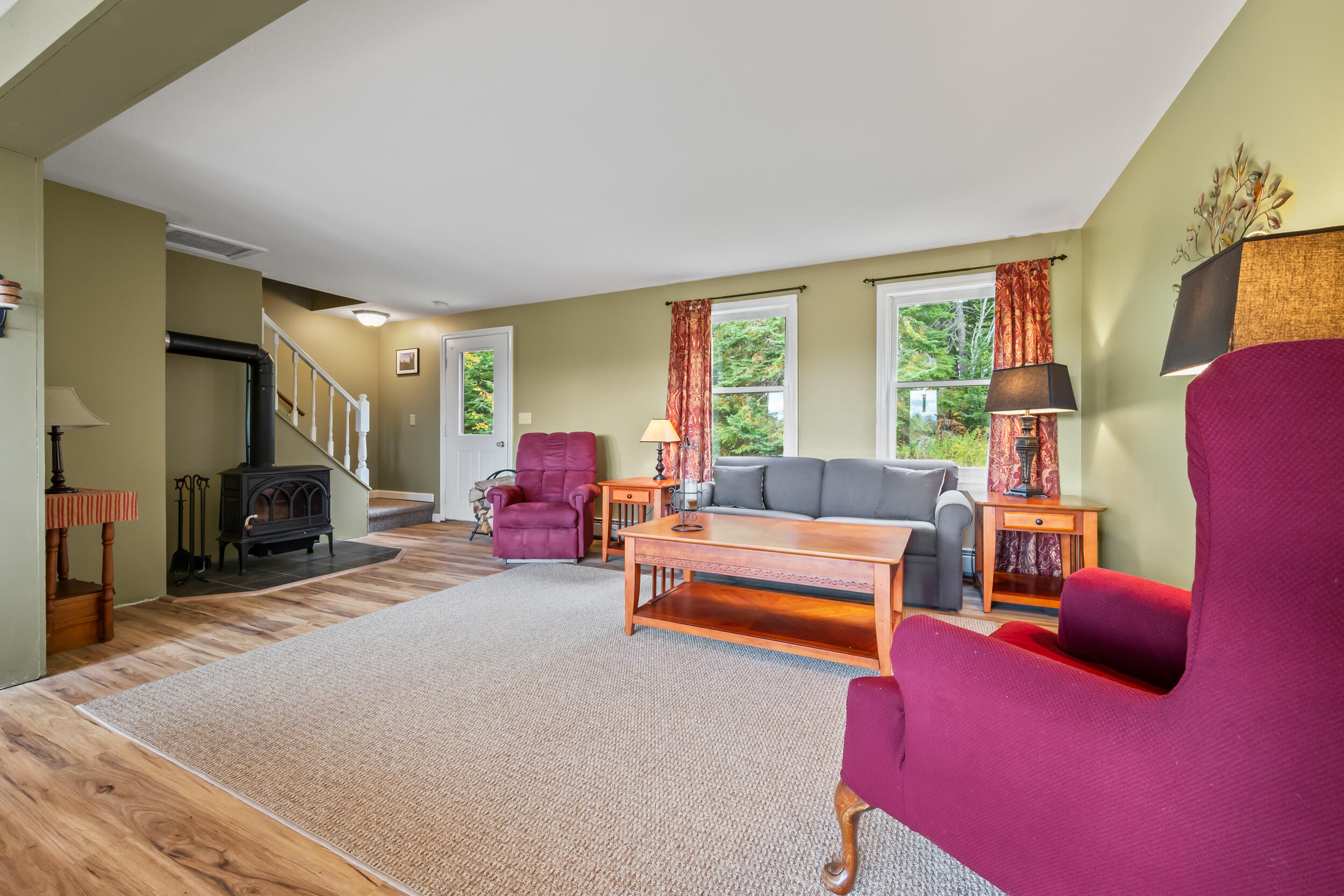 577 Loon Lake Road Property Photo 14