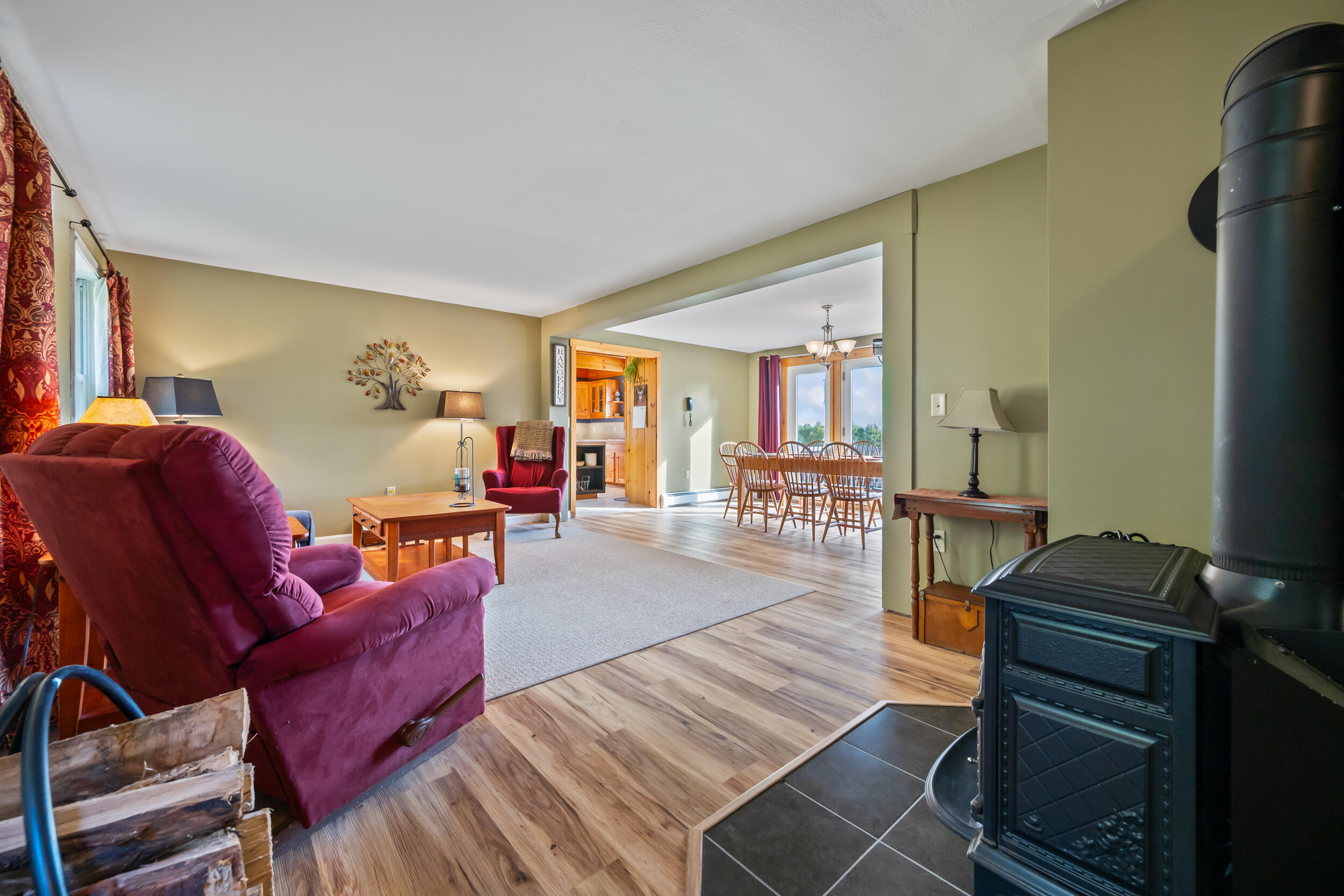 577 Loon Lake Road Property Photo 15