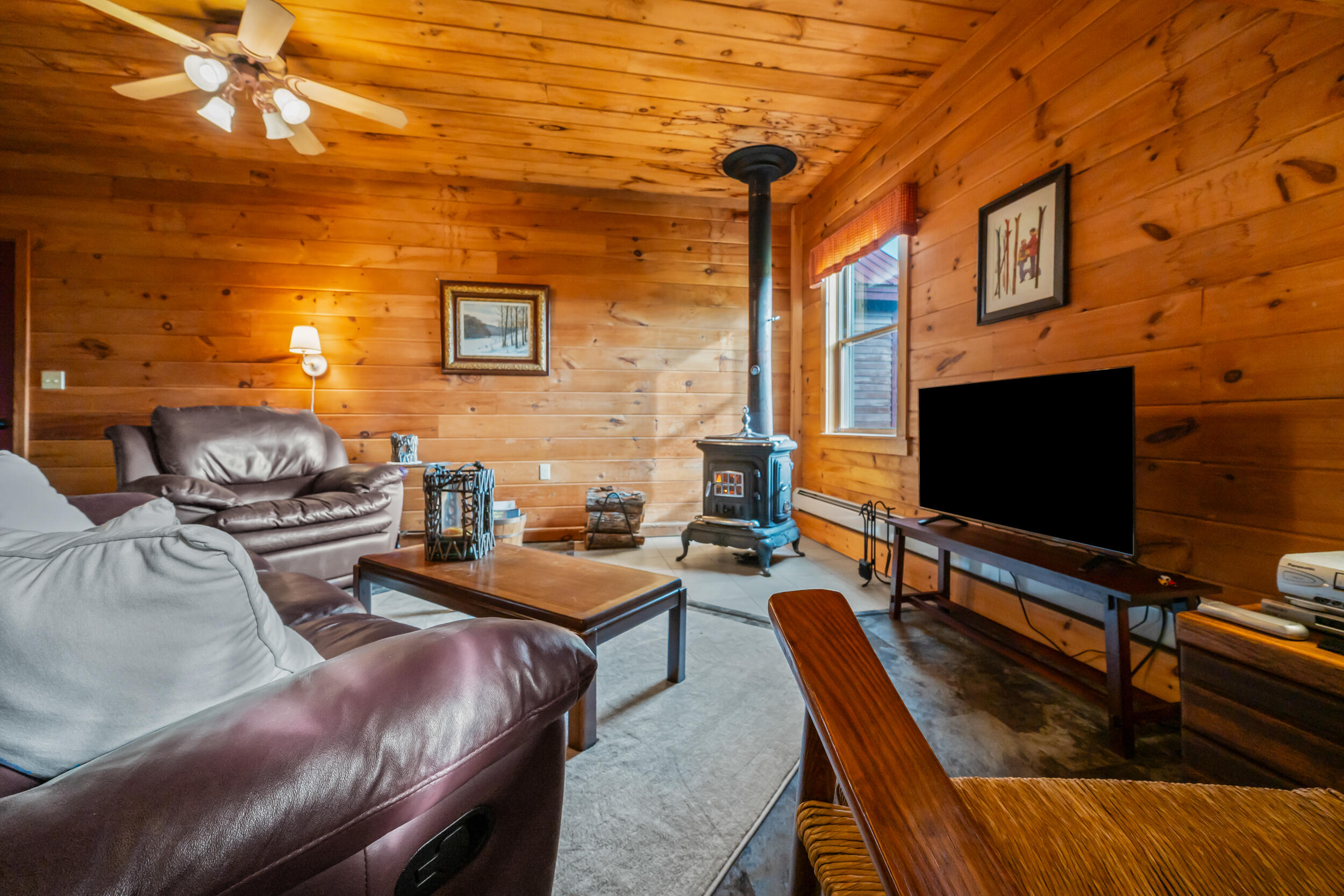 577 Loon Lake Road Property Photo 21
