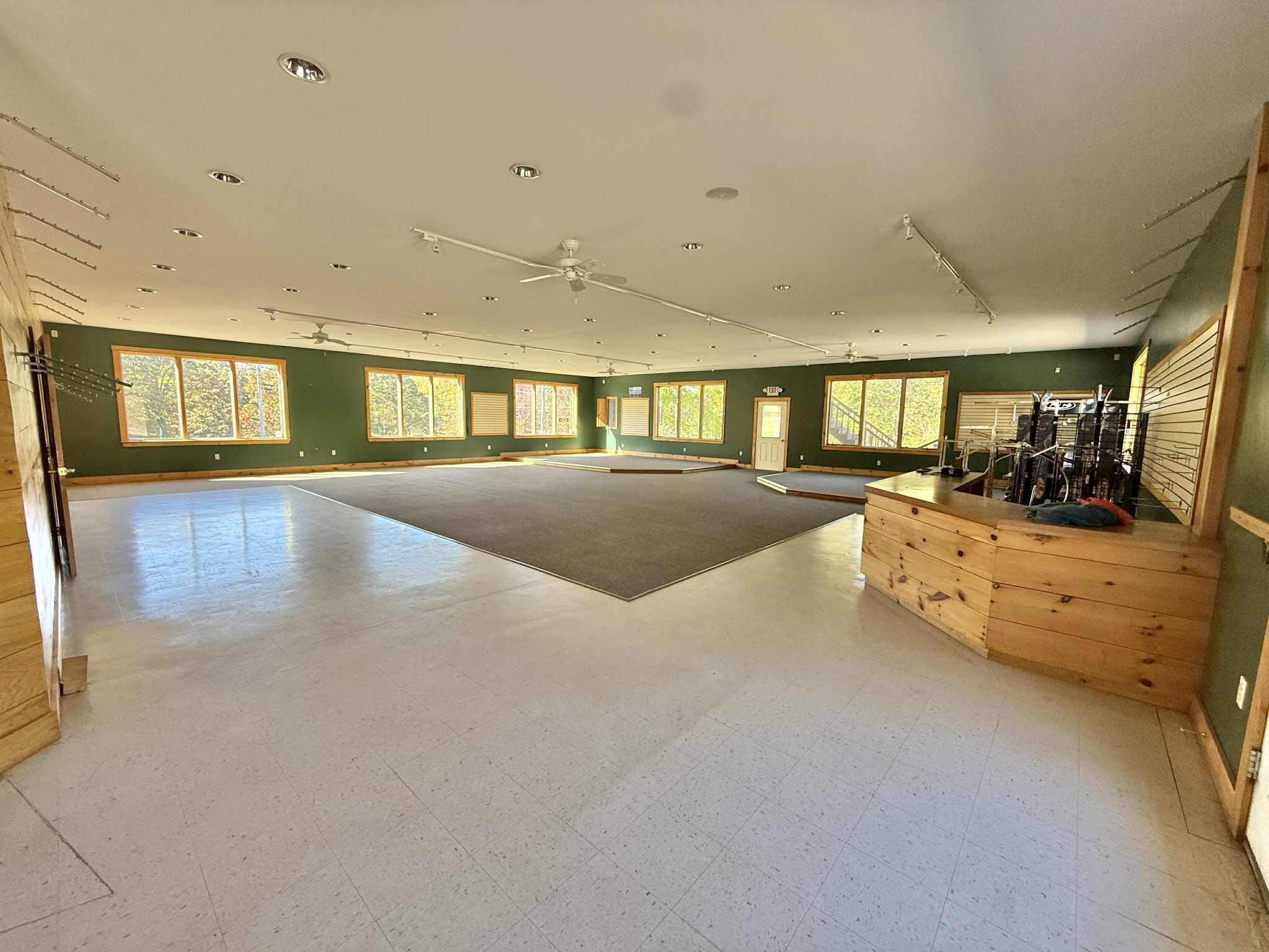 7 Springbrook Road Property Photo 2