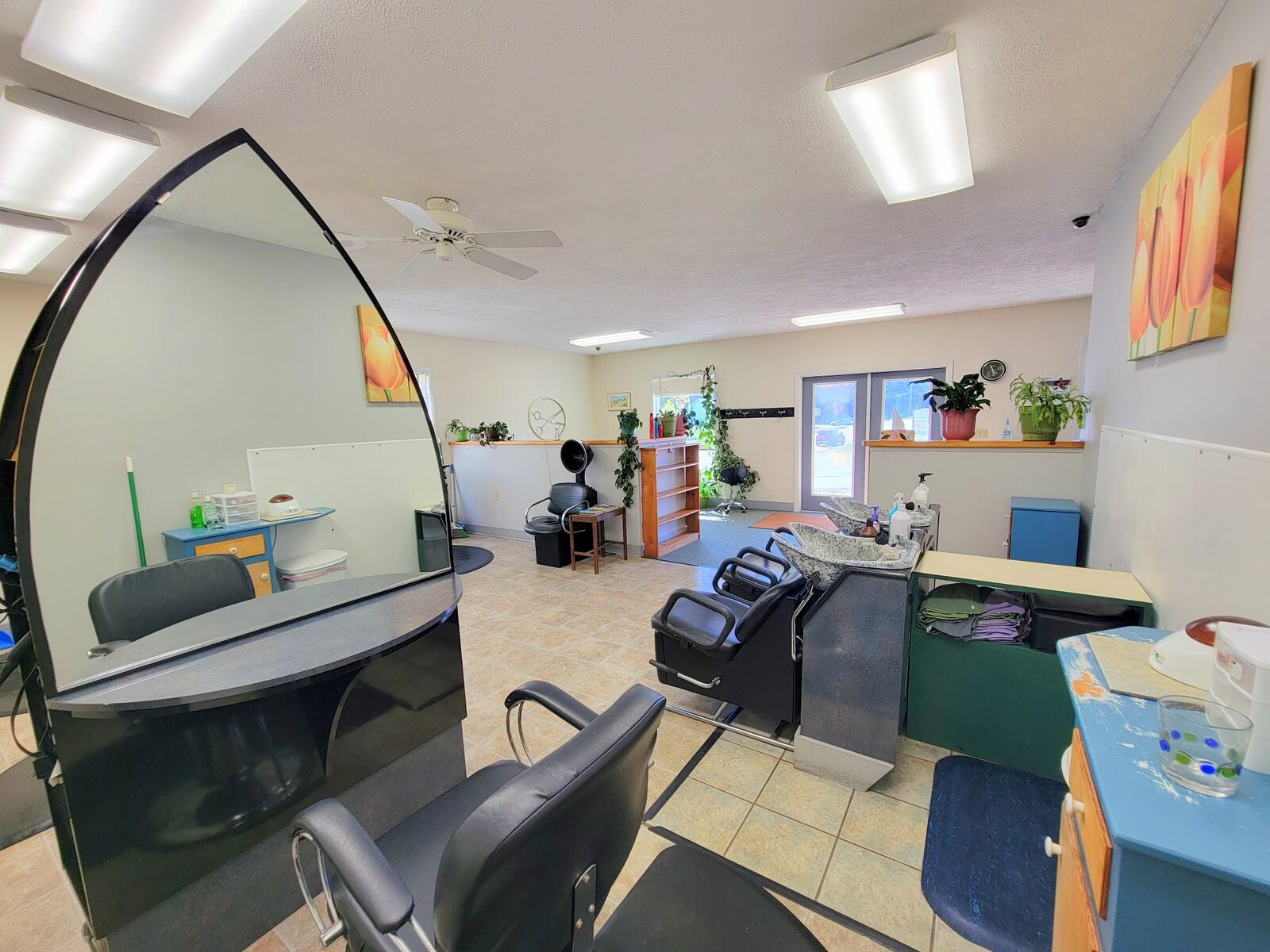 399 Wilton Road Property Photo 14