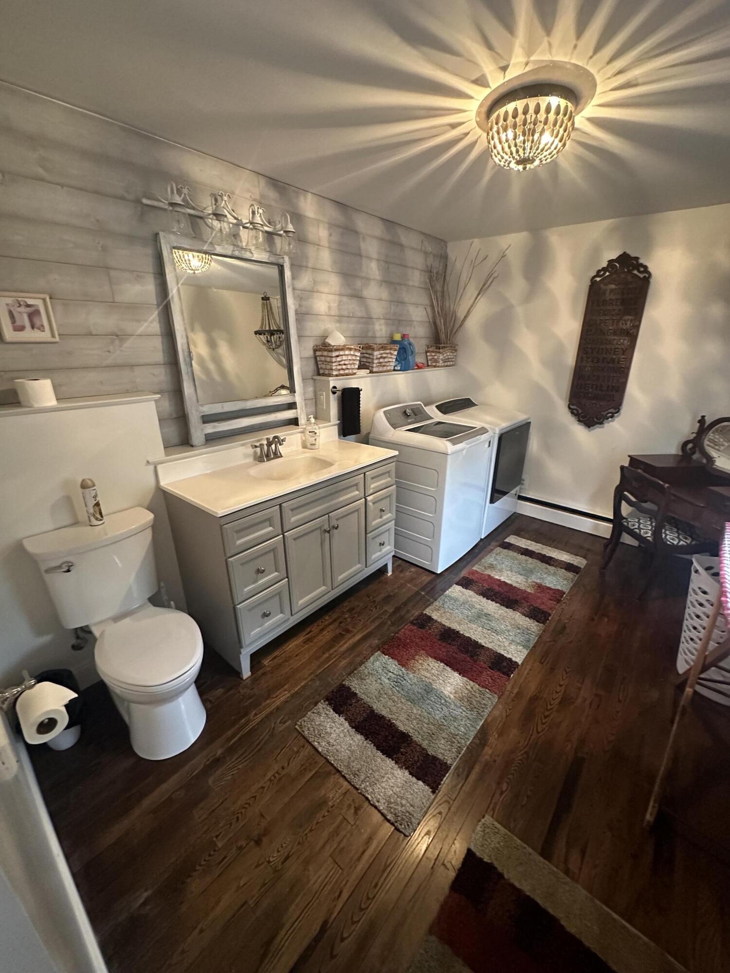 9 Maple Street Property Photo 7