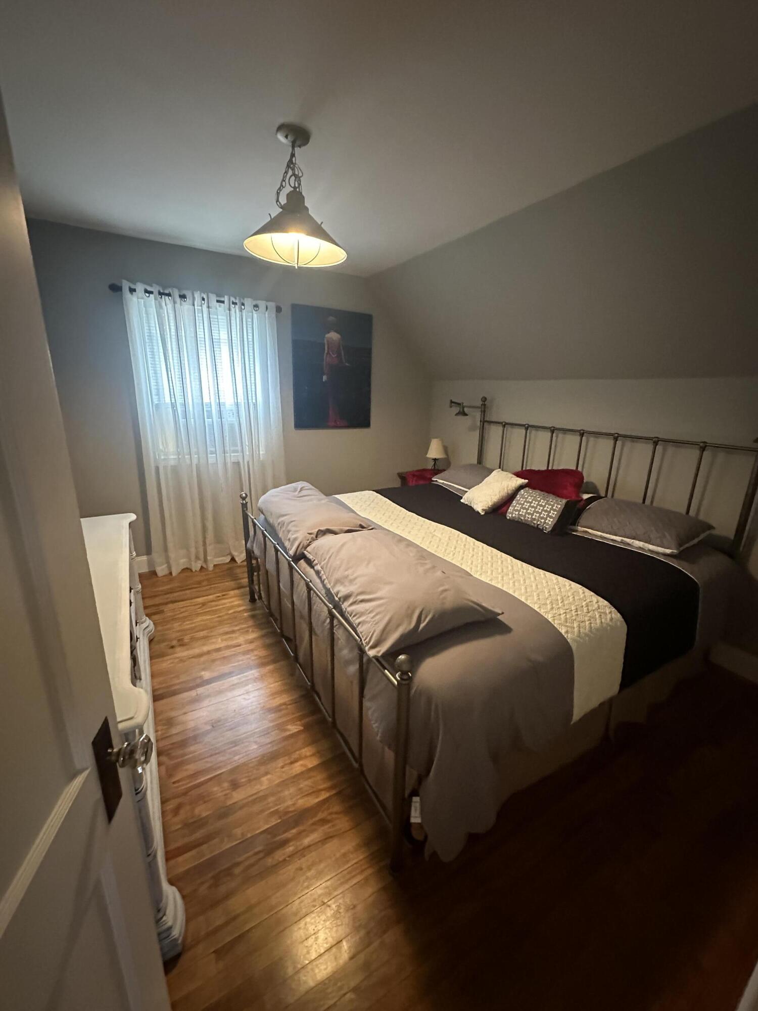 9 Maple Street Property Photo 25