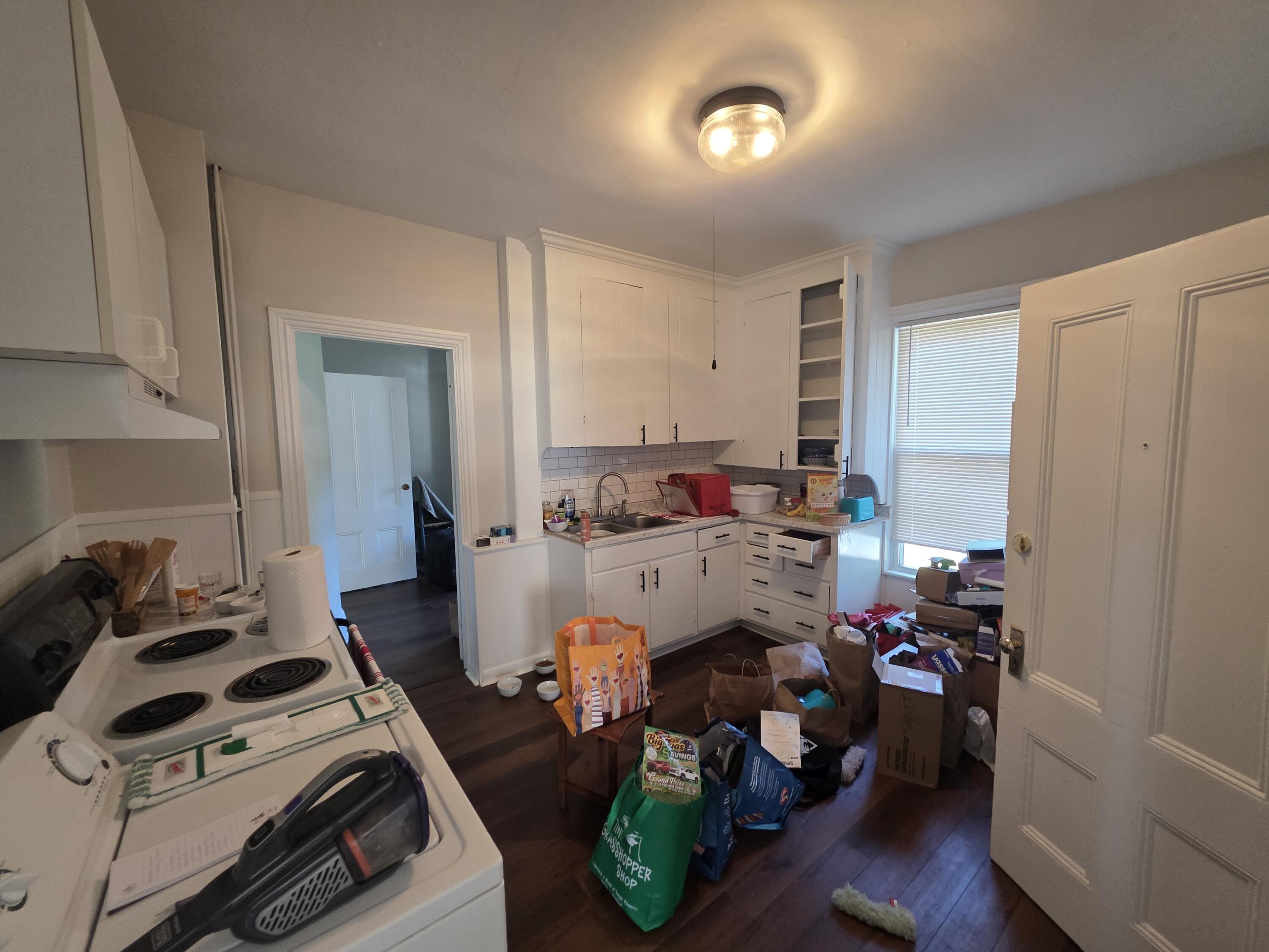 115 Limerock Street Property Photo 9
