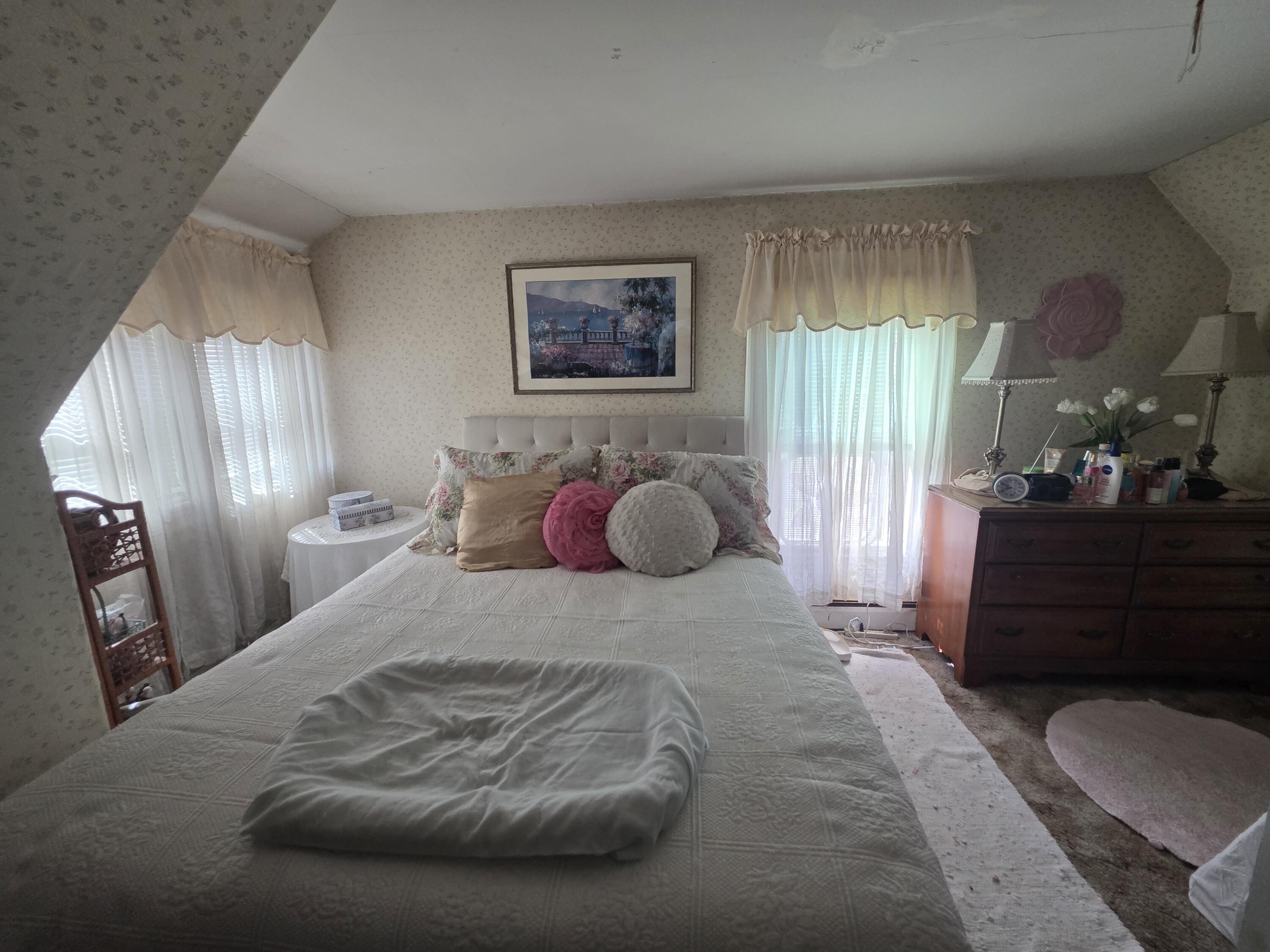 115 Limerock Street Property Photo 14