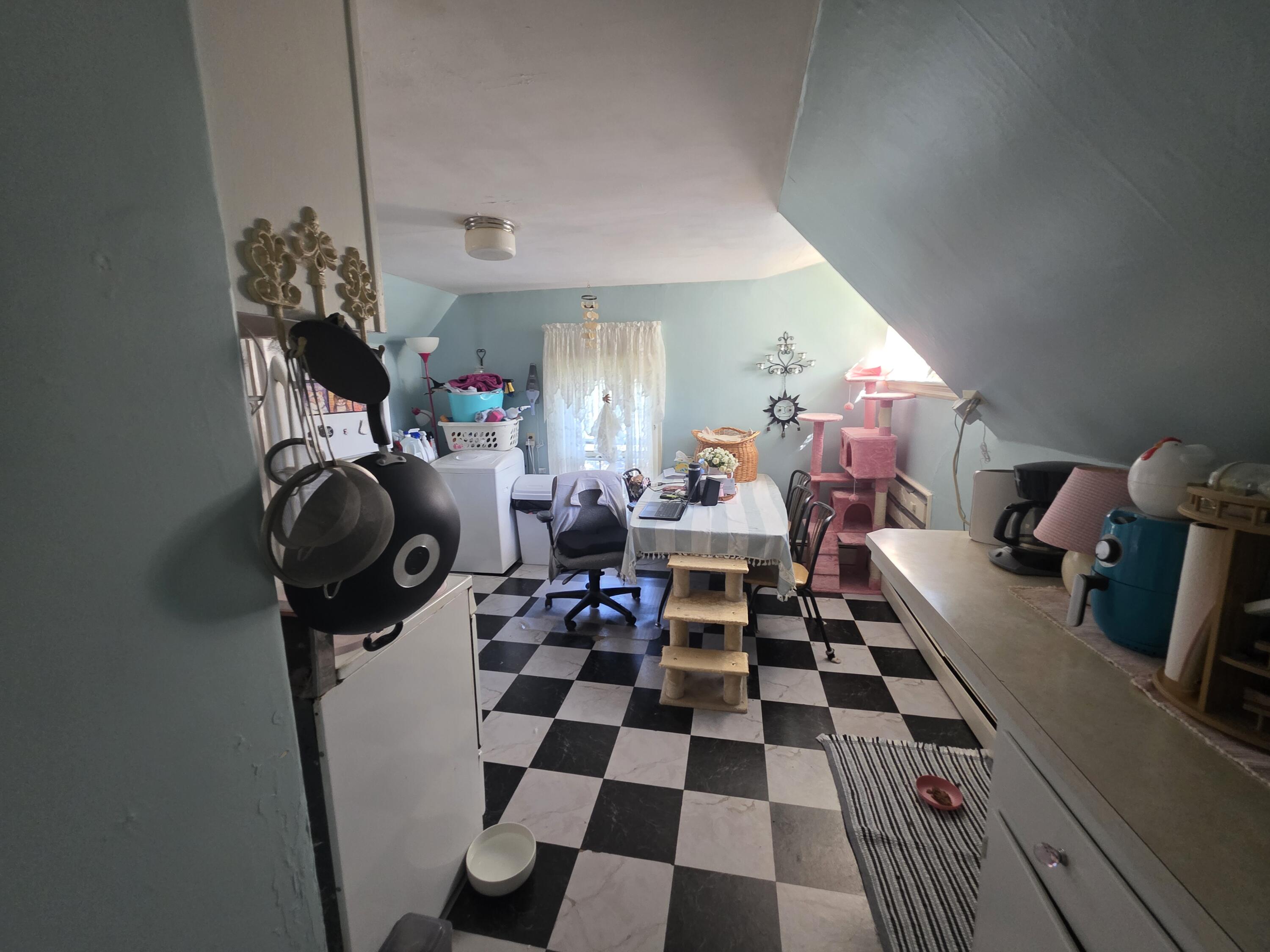 115 Limerock Street Property Photo 17
