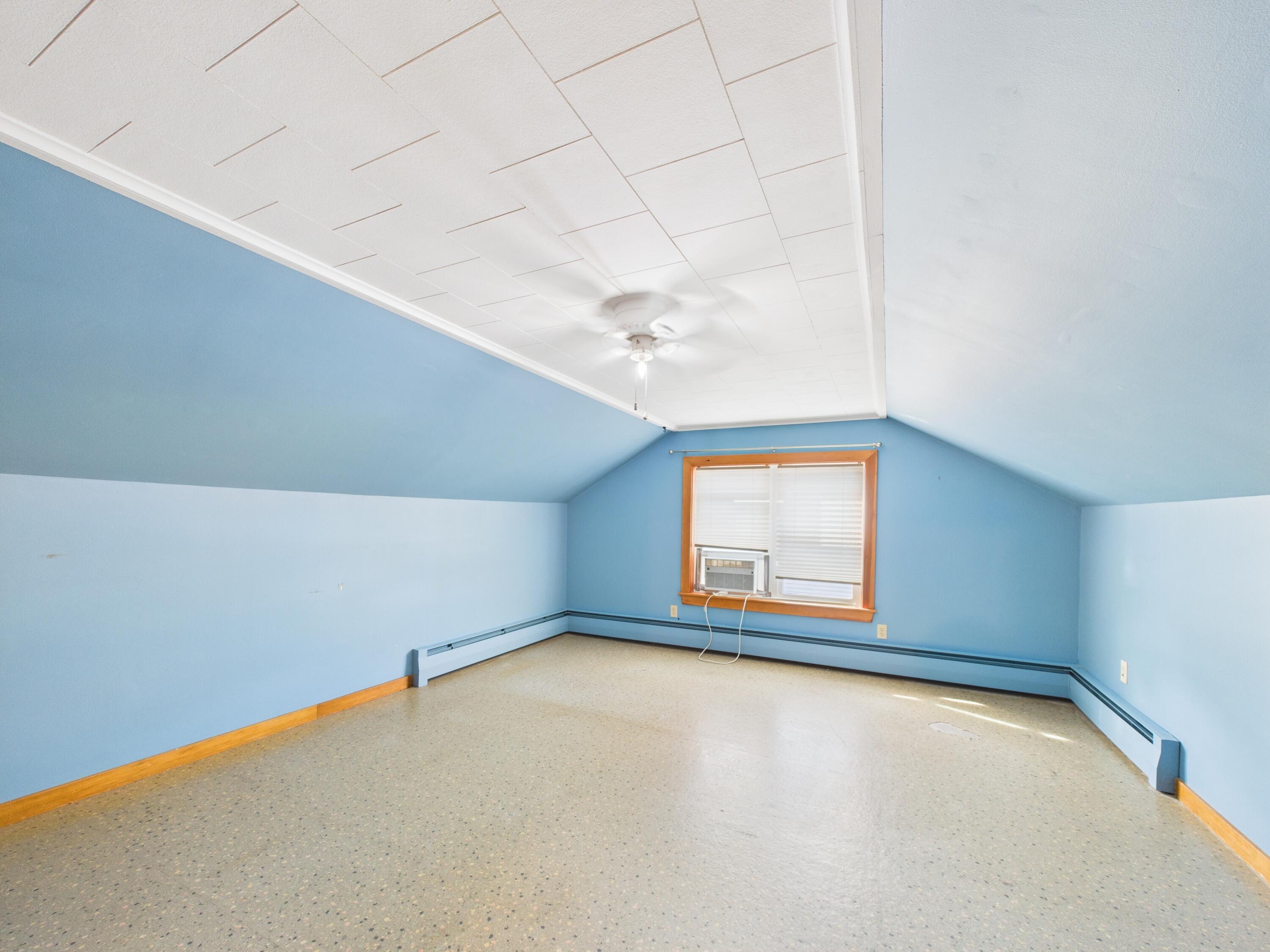 71 Garden Circle Property Photo 18