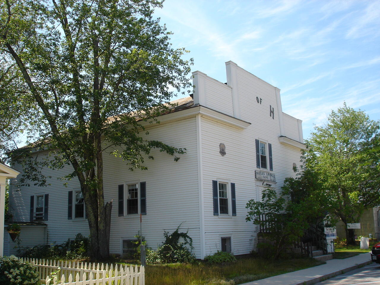 519 Main Street Property Photo 9
