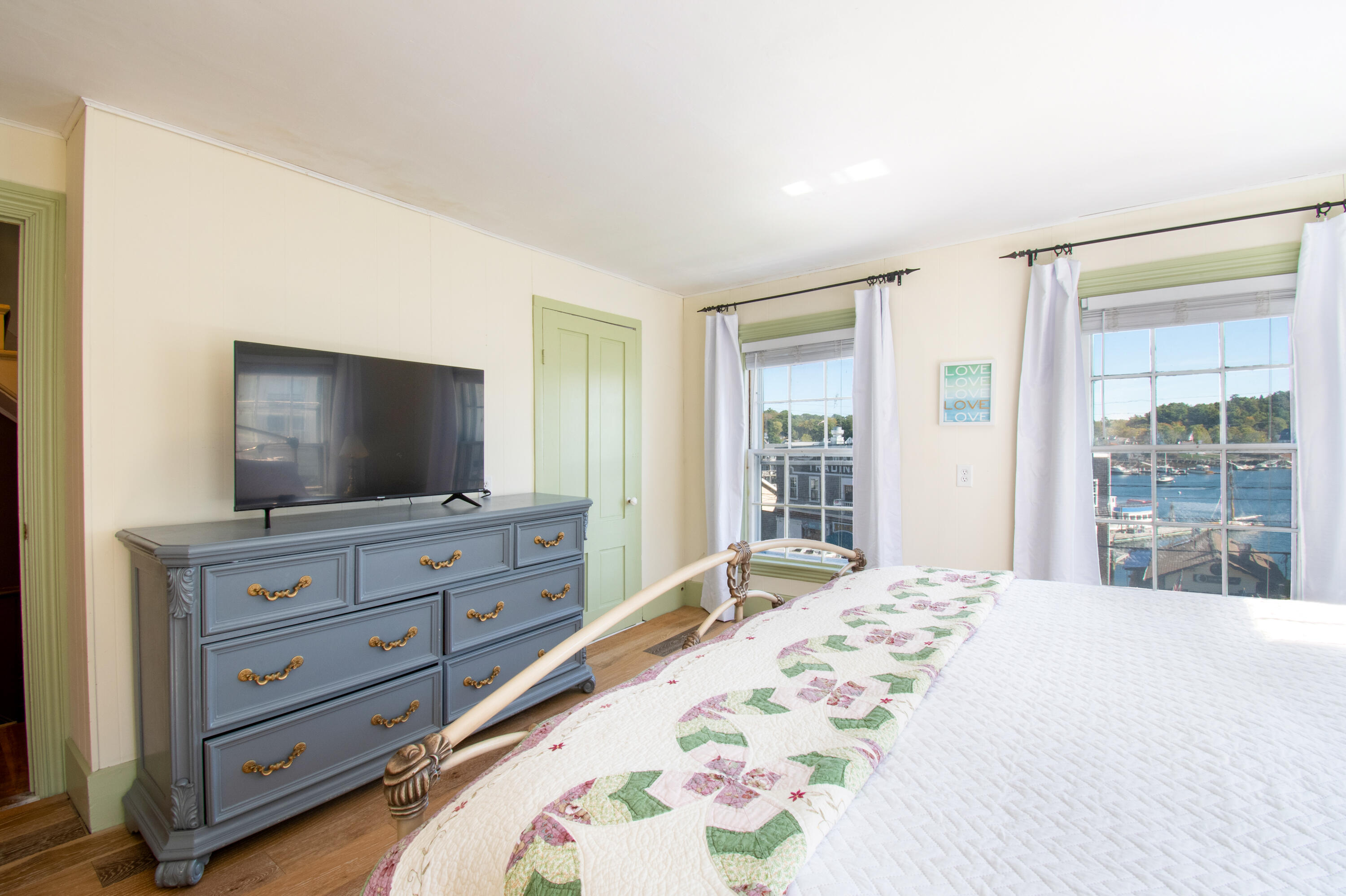 53 Commercial Street Property Photo 26