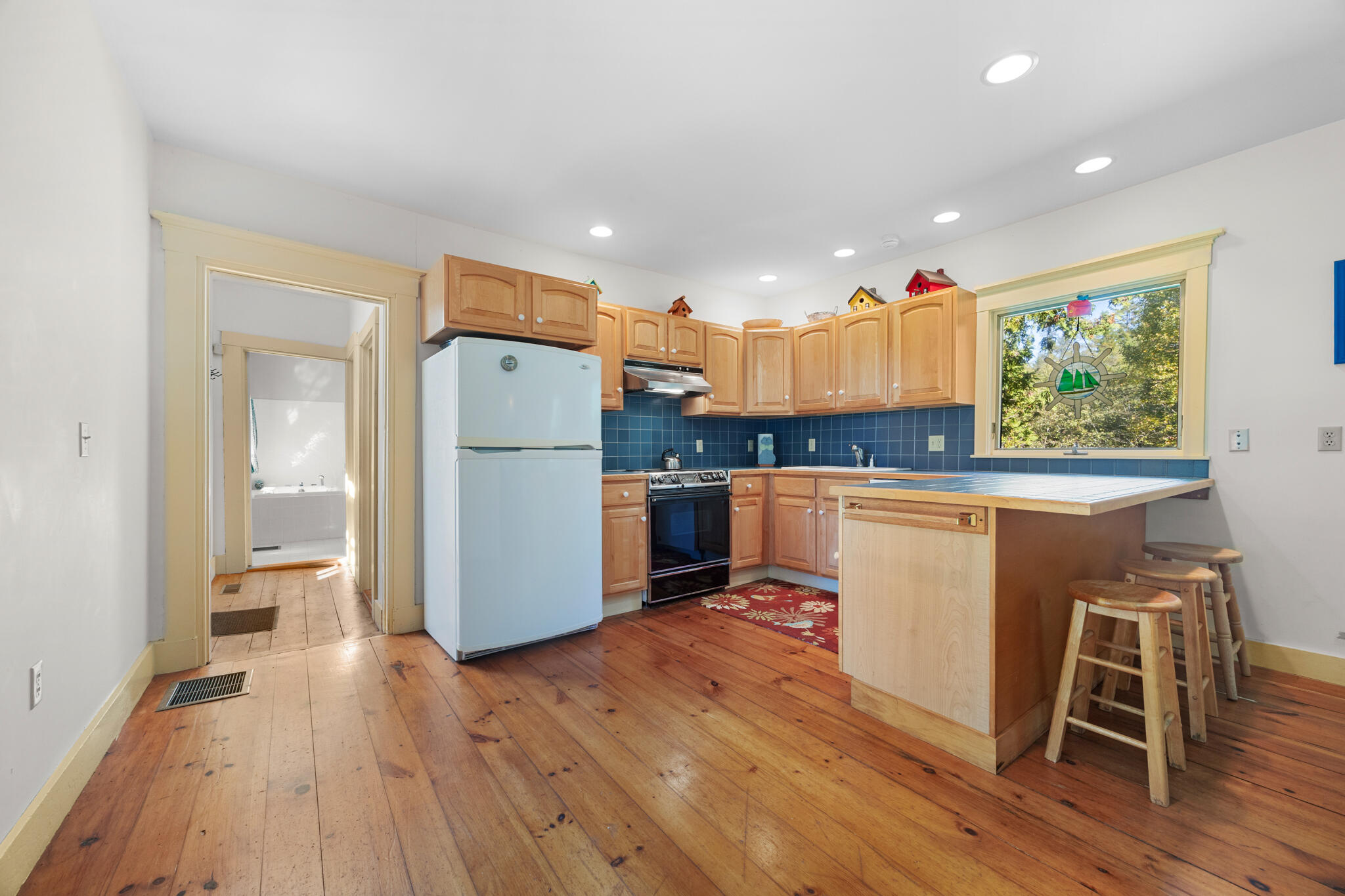 12 Victoria Lane Property Photo 30