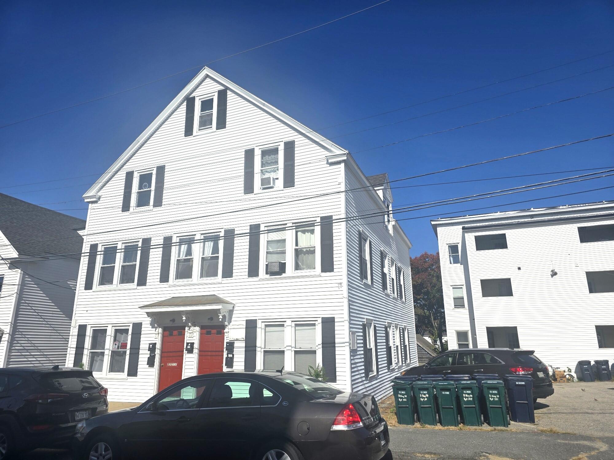 11 King Street Property Photo 2