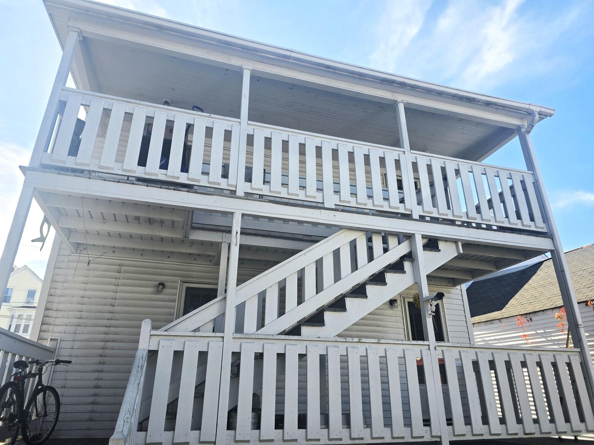 11 King Street Property Photo 3