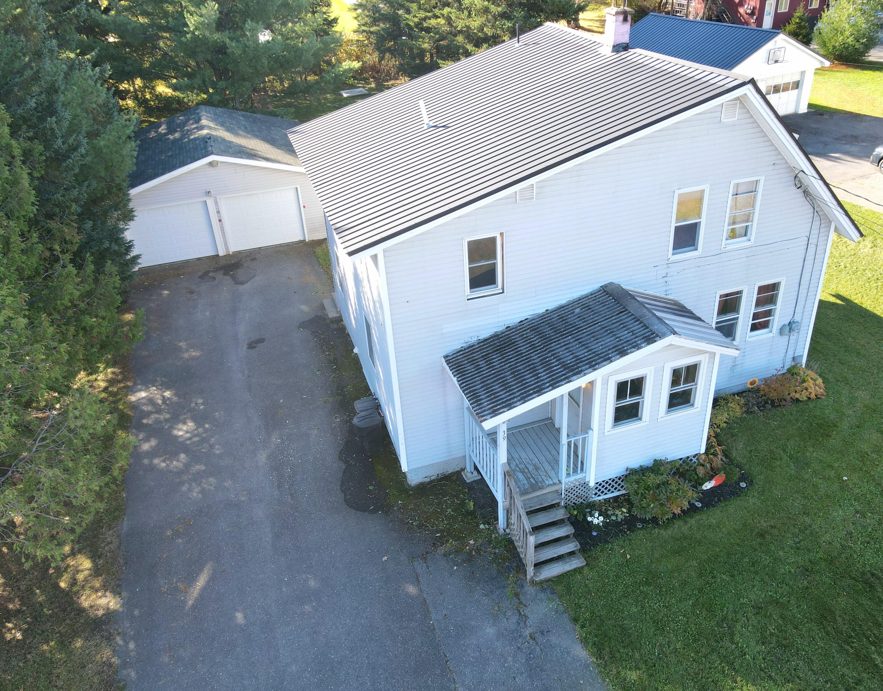 39 Washington Street Property Photo 4