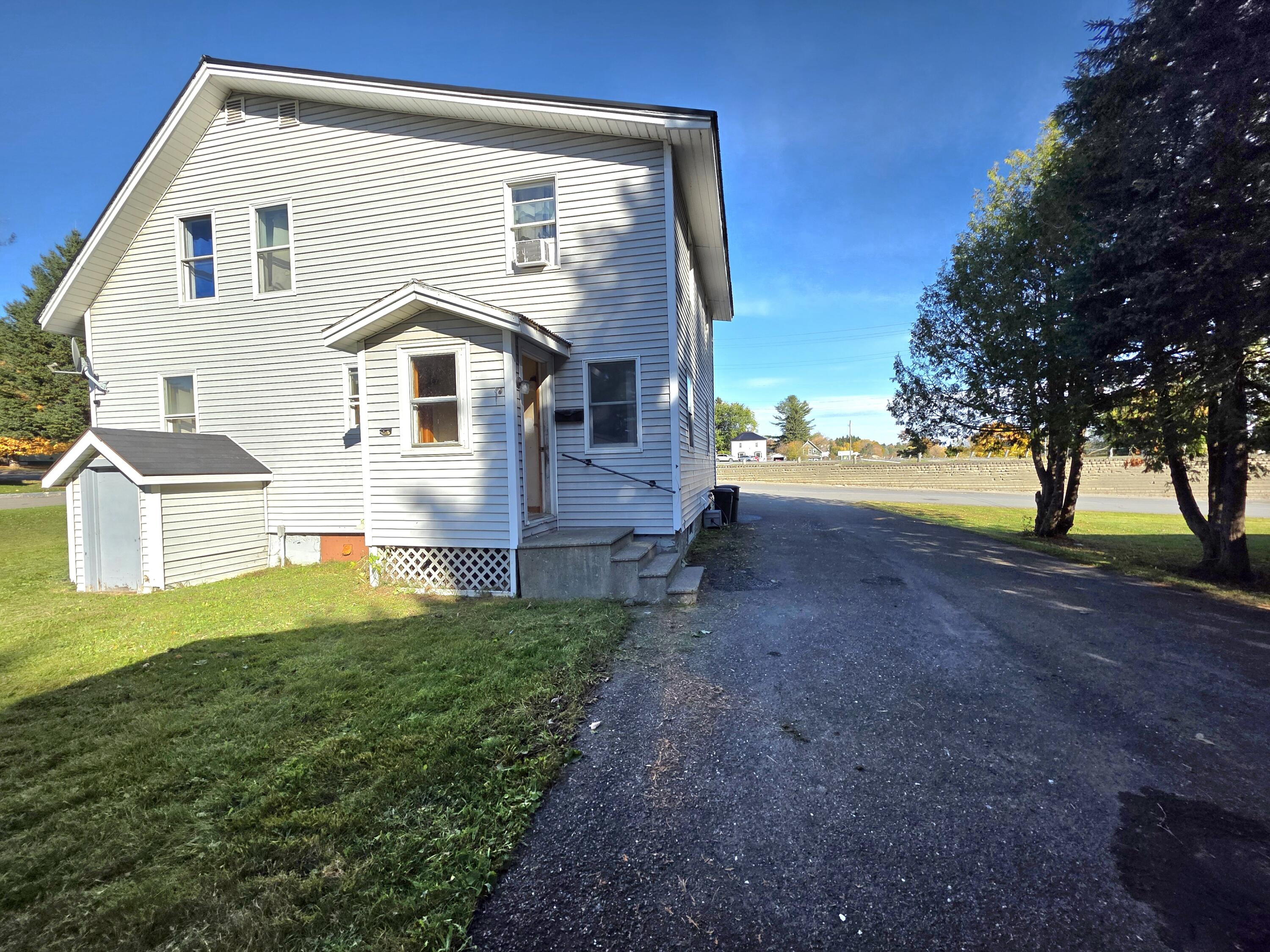 39 Washington Street Property Photo 11
