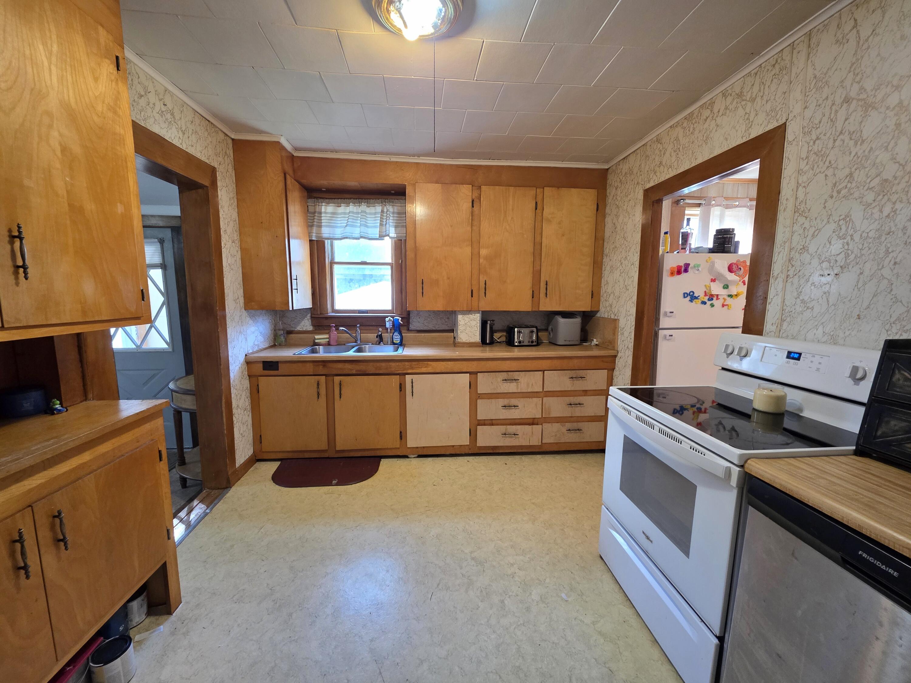 39 Washington Street Property Photo 21