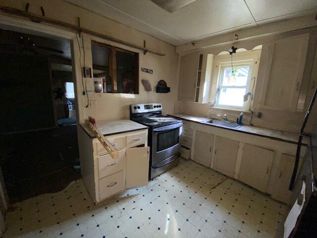 392 Old Washburn Road Property Photo 4