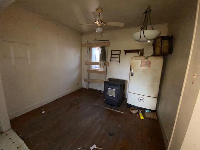 392 Old Washburn Road Property Photo 8