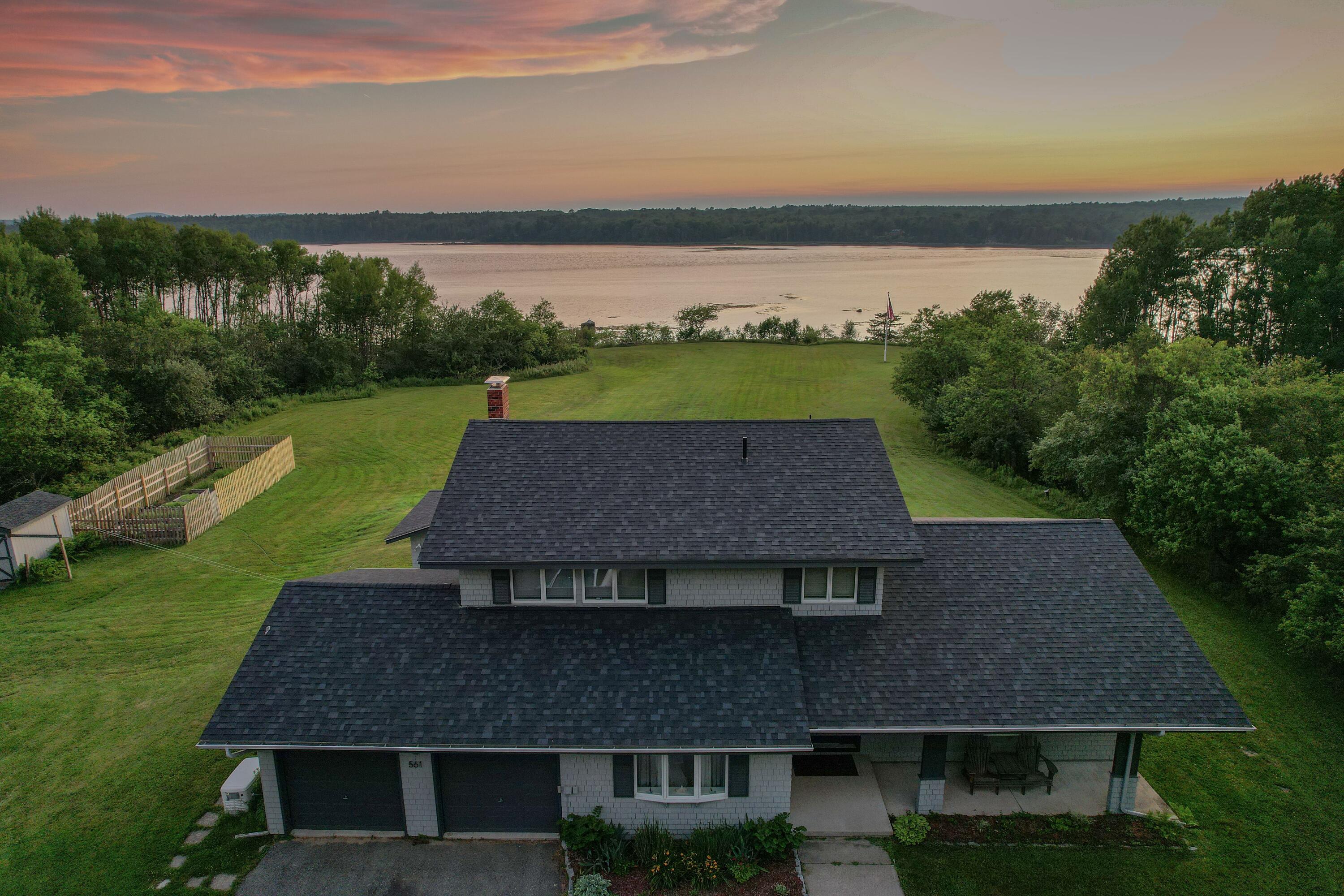 561 Bayside Road Property Photo 10